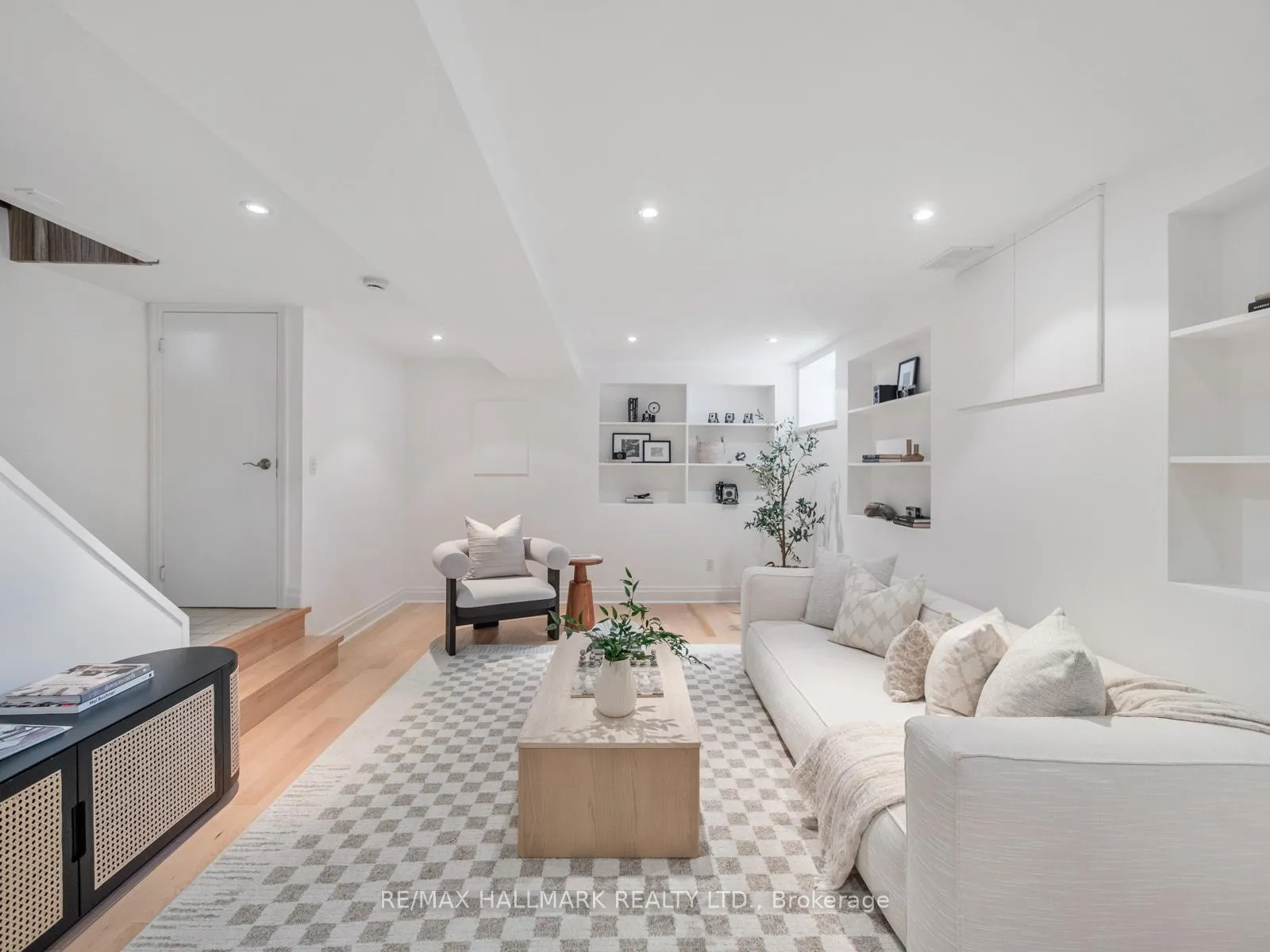Photo 39 of 74 Nealon Avenue, Toronto, Broadview North — HOMEH