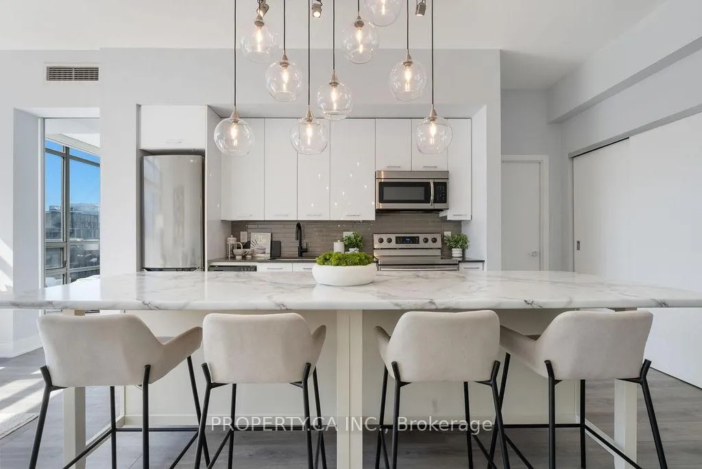 Photo 3 of Unit 810, 630 Queen Street E, Toronto, South Riverdale — HOMEH