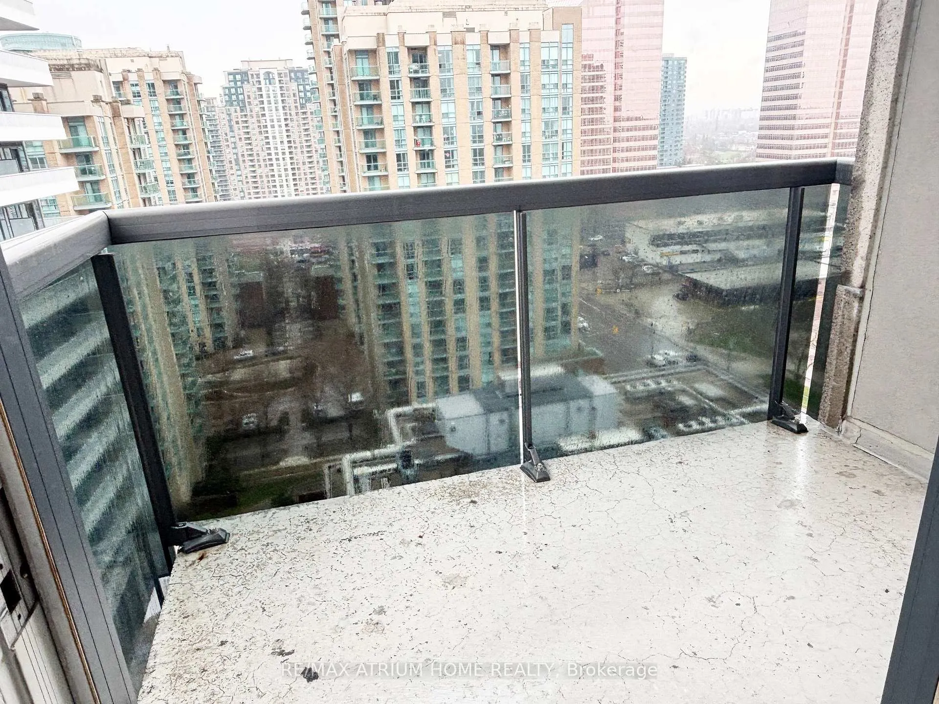 Photo 11 of Unit 1910, 35 Finch Avenue E, North York, Willowdale East — HOMEH