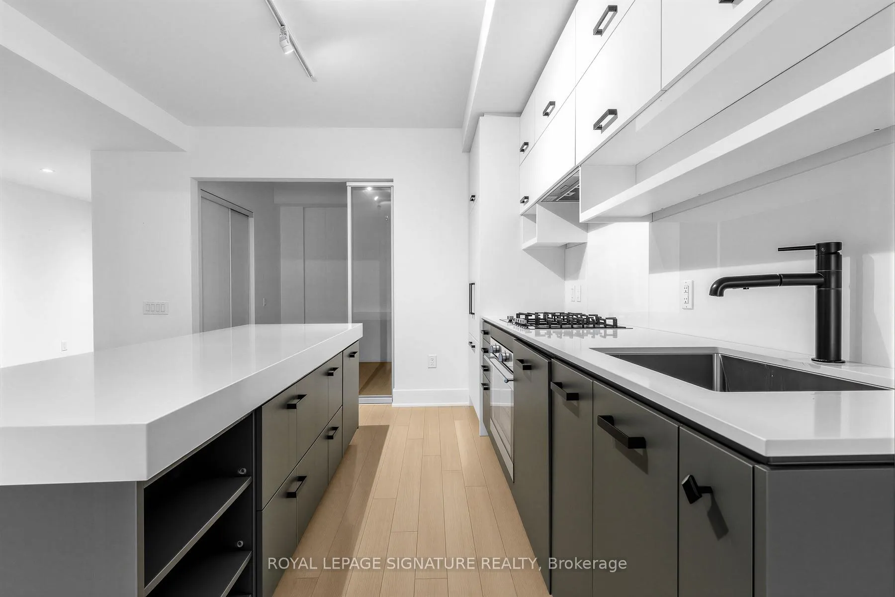 Photo 7 of Unit 203, 1888 Queen Street E, Toronto, The Beaches — HOMEH