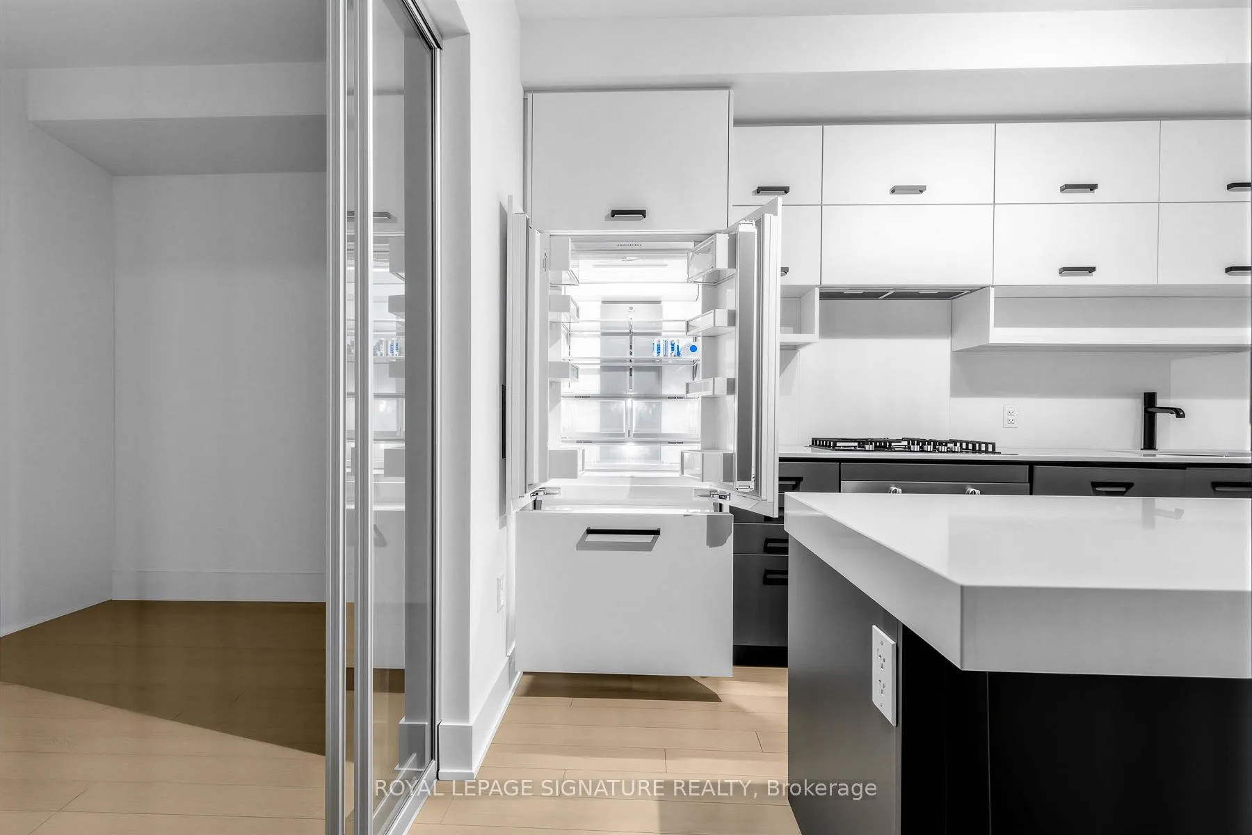 Photo 11 of Unit 203, 1888 Queen Street E, Toronto, The Beaches — HOMEH