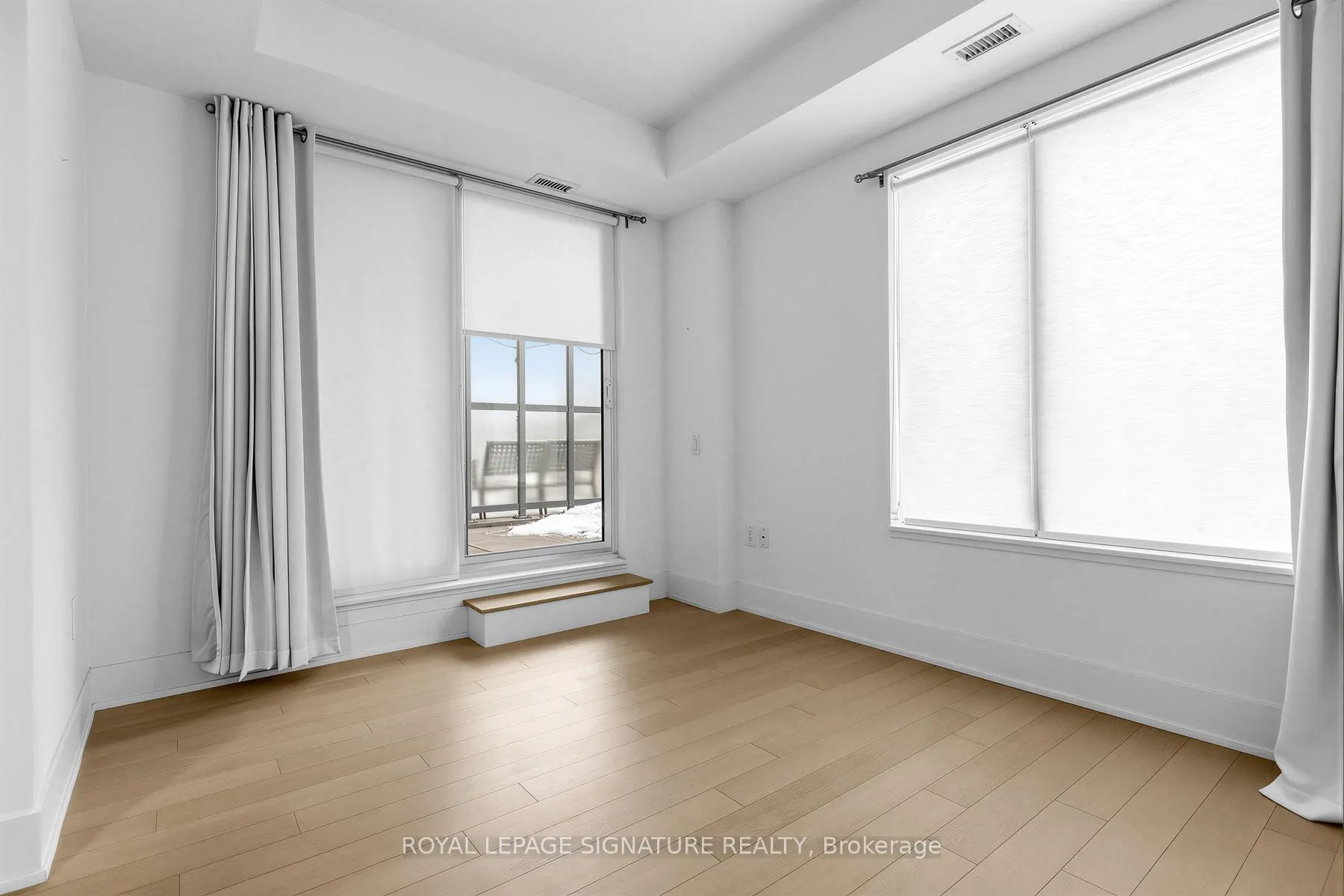 Photo 13 of Unit 203, 1888 Queen Street E, Toronto, The Beaches — HOMEH