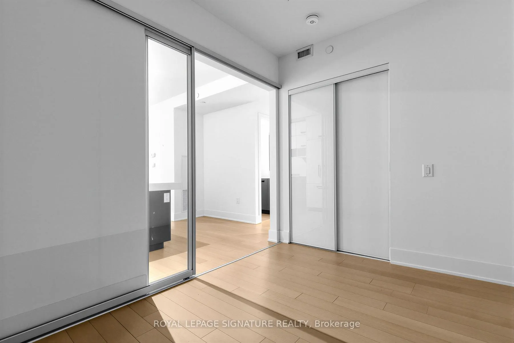 Photo 15 of Unit 203, 1888 Queen Street E, Toronto, The Beaches — HOMEH