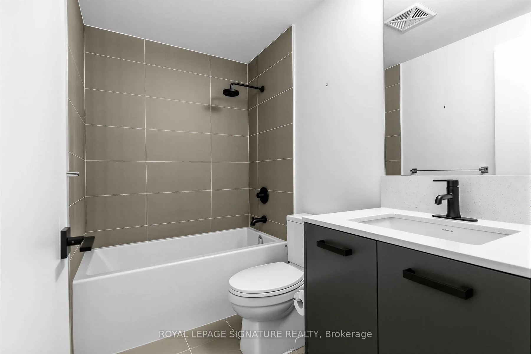 Photo 19 of Unit 203, 1888 Queen Street E, Toronto, The Beaches — HOMEH