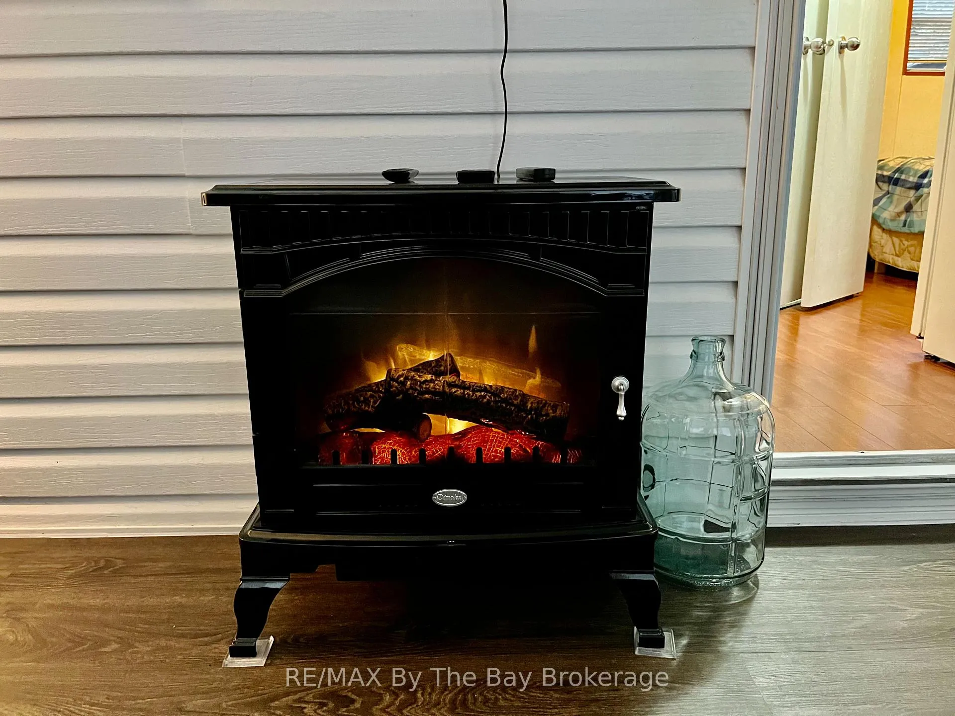 Photo 12 of Unit 68, 85 Theme Park Drive, Wasaga Beach — HOMEH