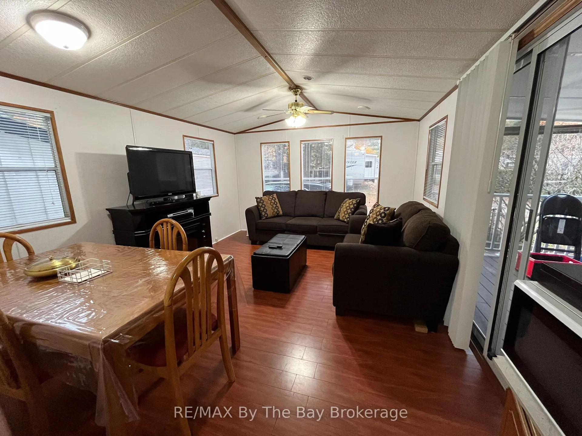 Photo 21 of Unit 68, 85 Theme Park Drive, Wasaga Beach — HOMEH