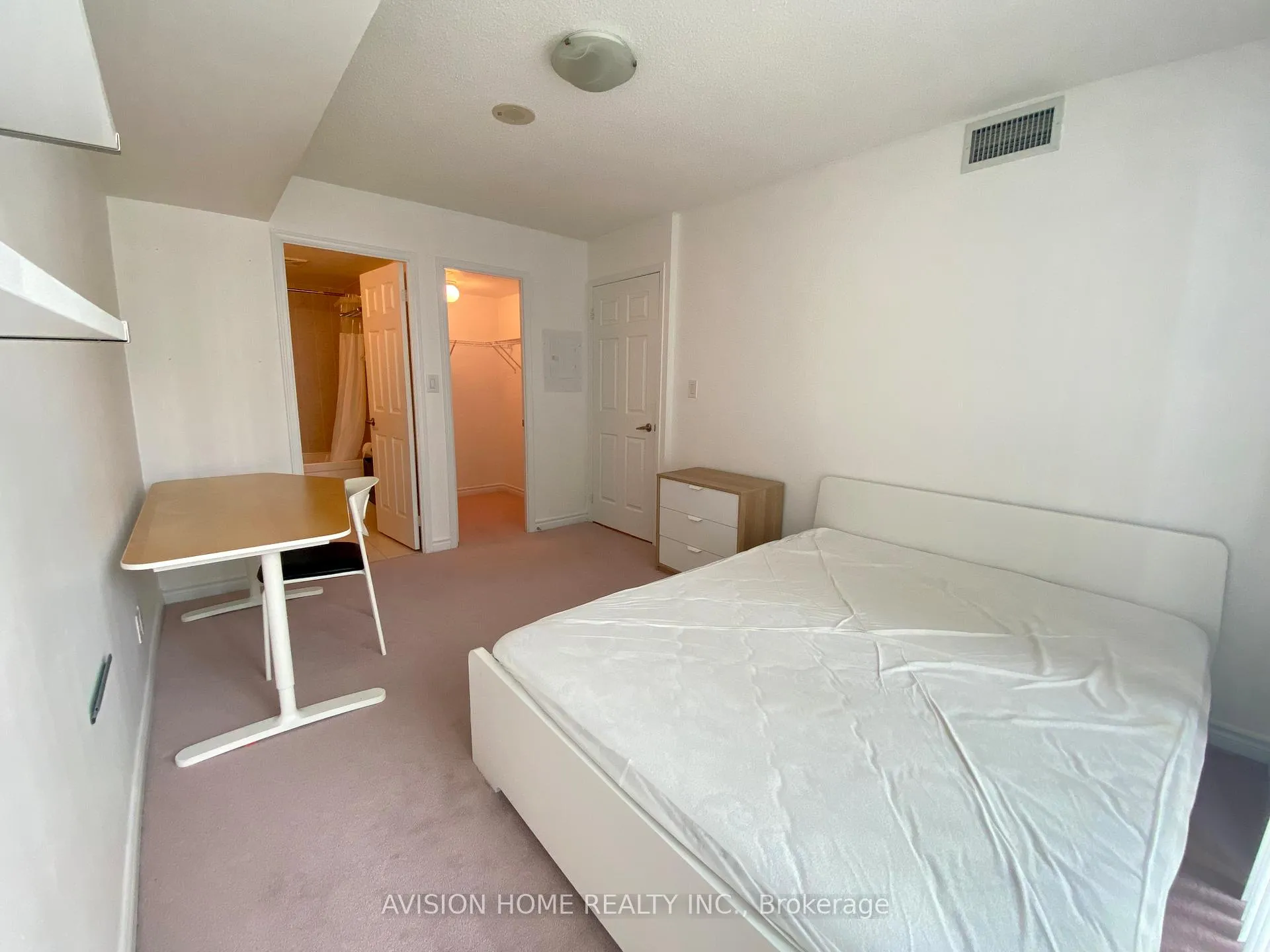 Photo 7 of Unit 1011, 35 Hollywood Avenue, North York, Willowdale East — HOMEH