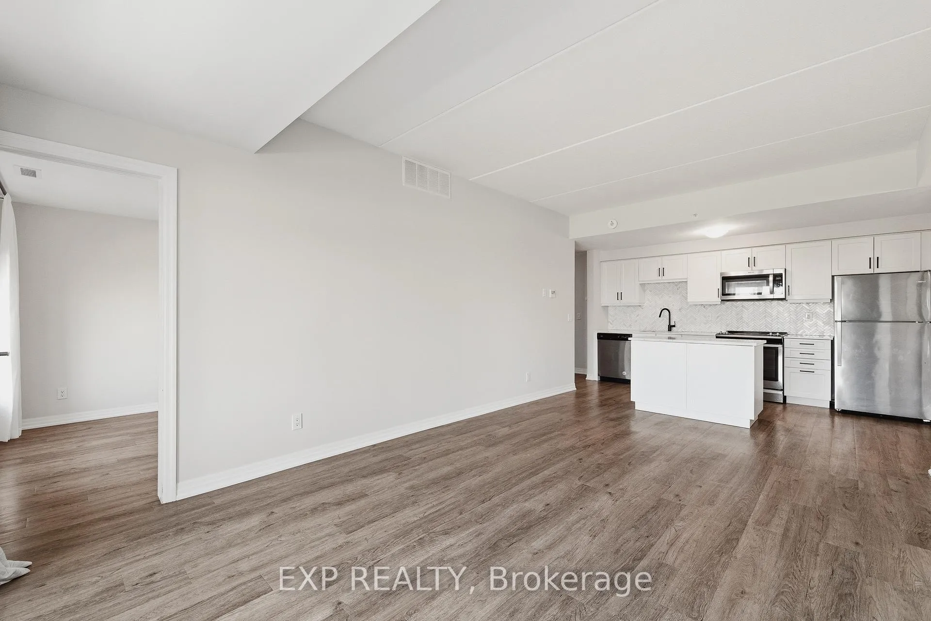 Photo 9 of Unit 206, 195 Commonwealth Street, Kitchener, Larentian West — HOMEH