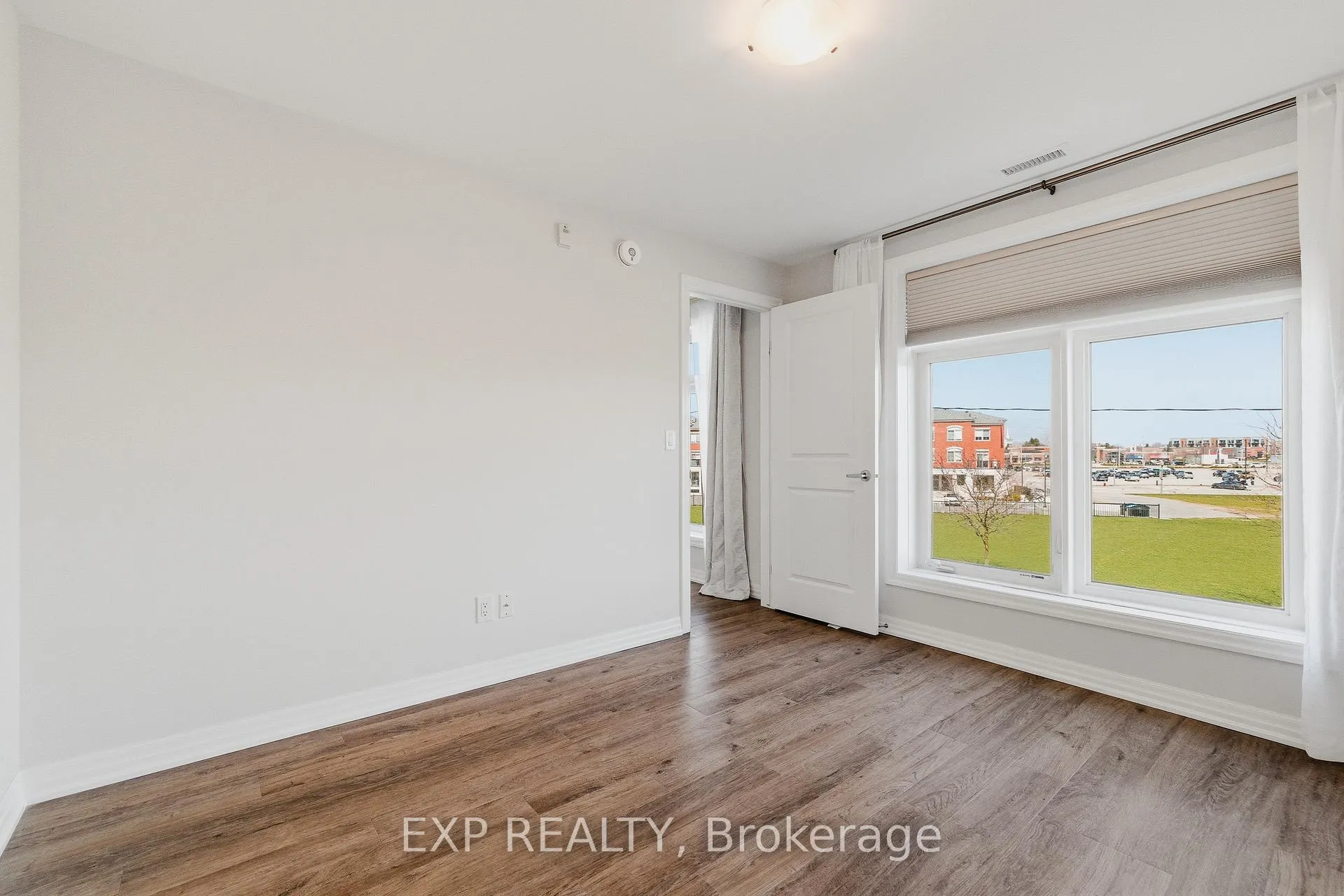 Photo 13 of Unit 206, 195 Commonwealth Street, Kitchener, Larentian West — HOMEH