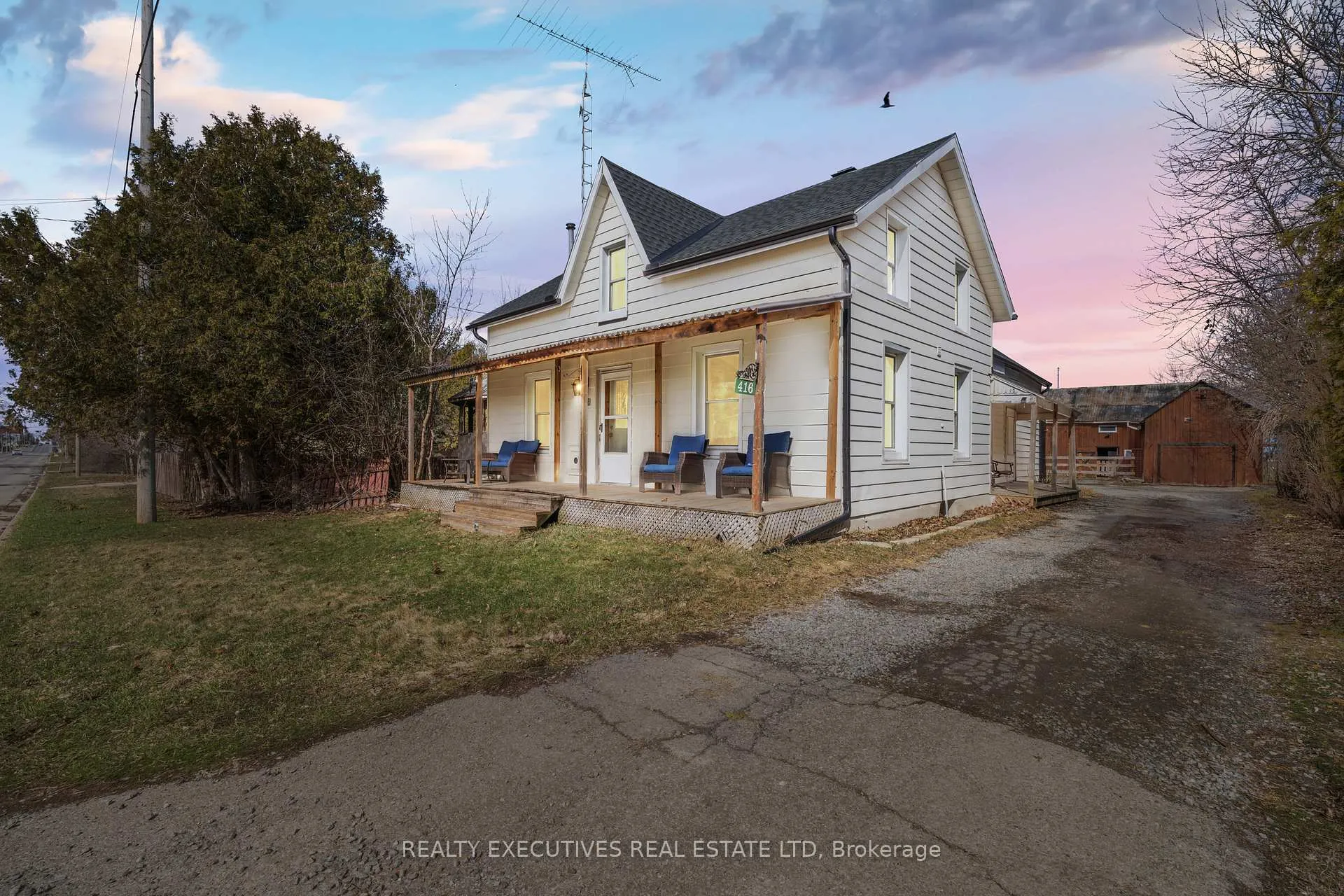 Photo 1 of 416 Main Street, North Dundas, Winchester — HOMEH