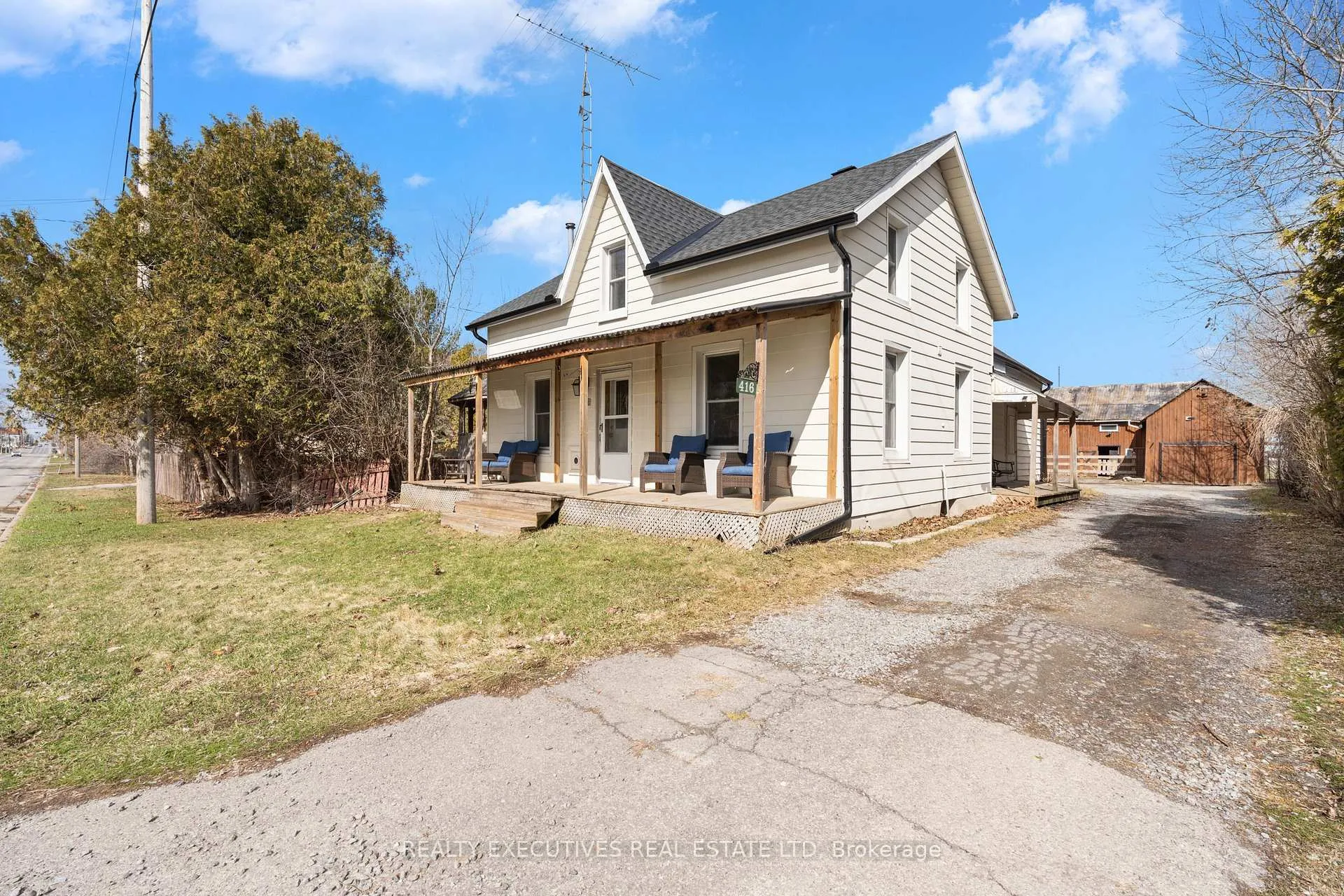 Photo 23 of 416 Main Street, North Dundas, Winchester — HOMEH