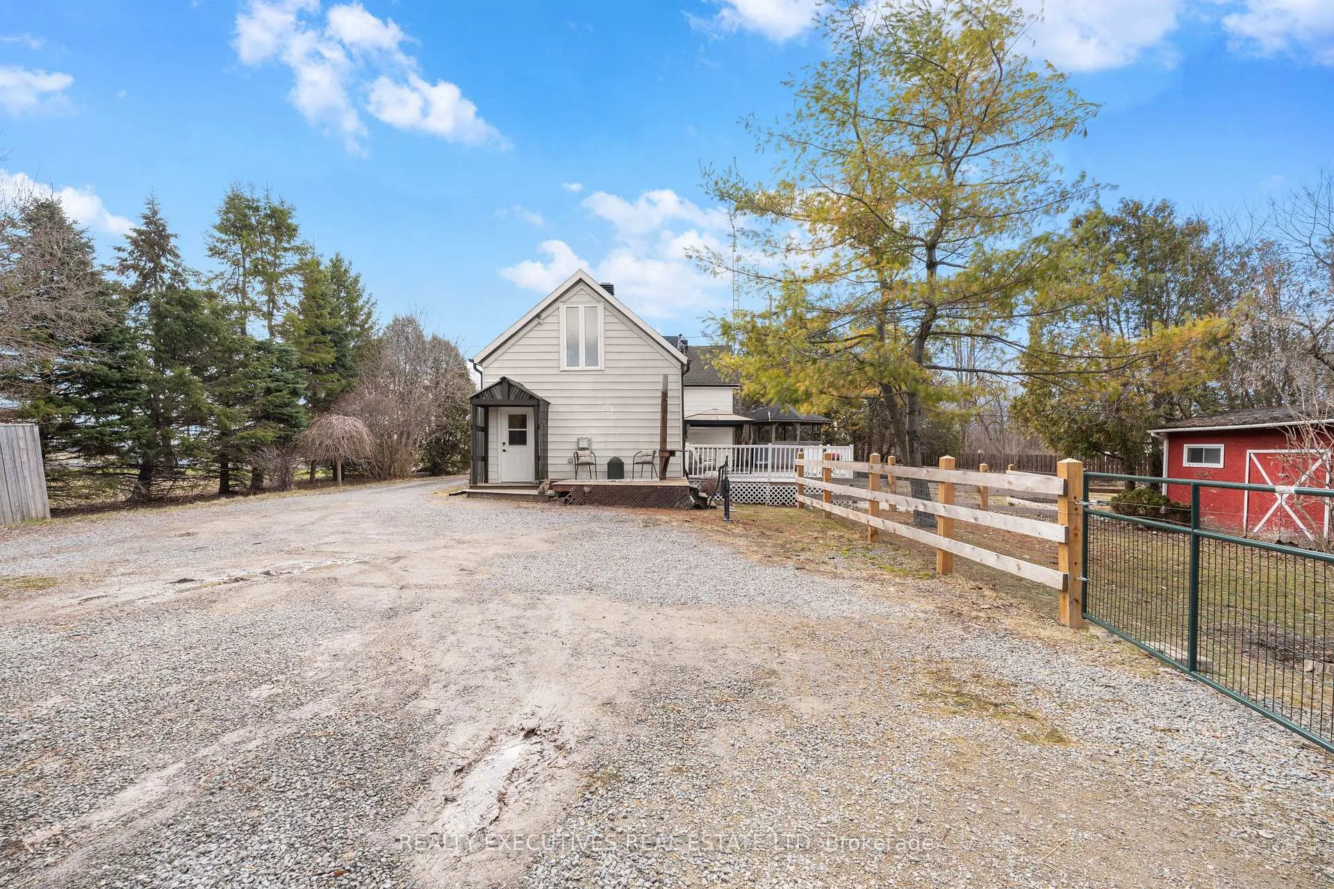Photo 24 of 416 Main Street, North Dundas, Winchester — HOMEH