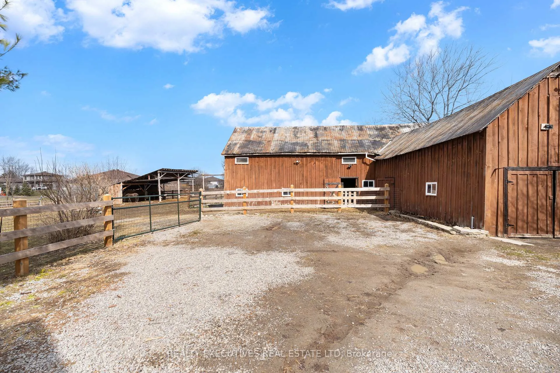 Photo 26 of 416 Main Street, North Dundas, Winchester — HOMEH