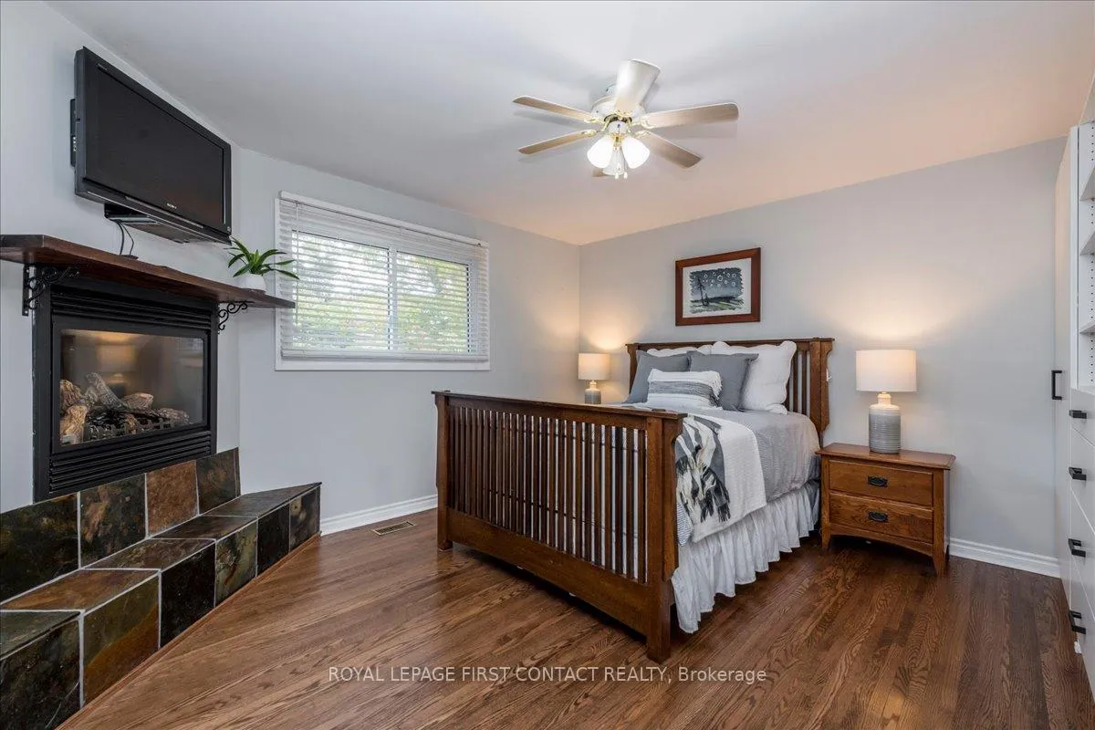 Photo 16 of 32 Springhome Road, Barrie, Allandale Heights — HOMEH