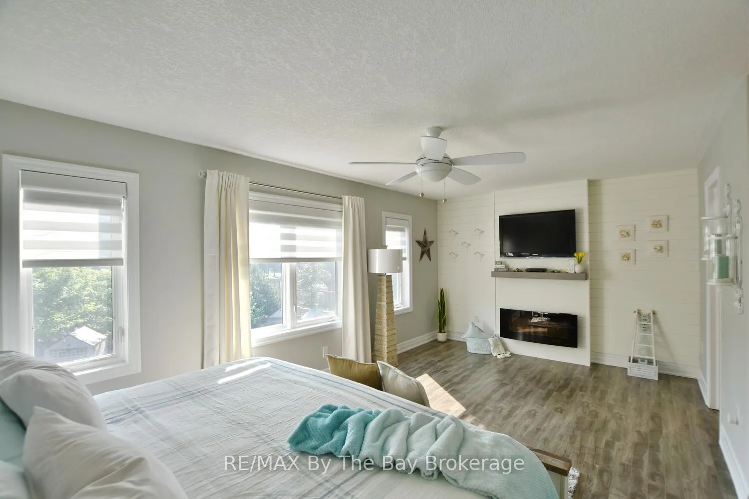 Photo 20 of 121 45th Street N, Wasaga Beach — HOMEH