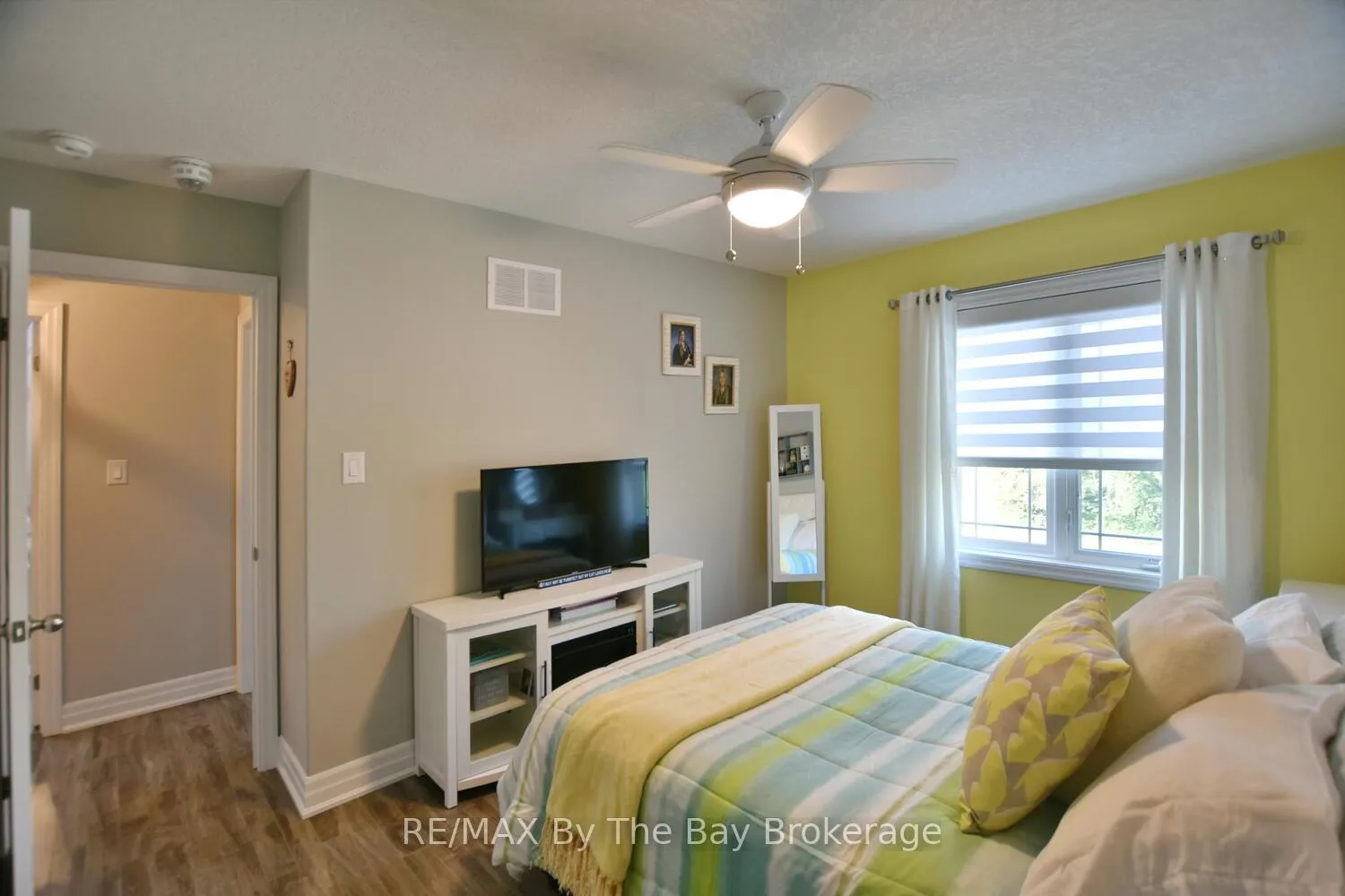 Photo 25 of 121 45th Street N, Wasaga Beach — HOMEH