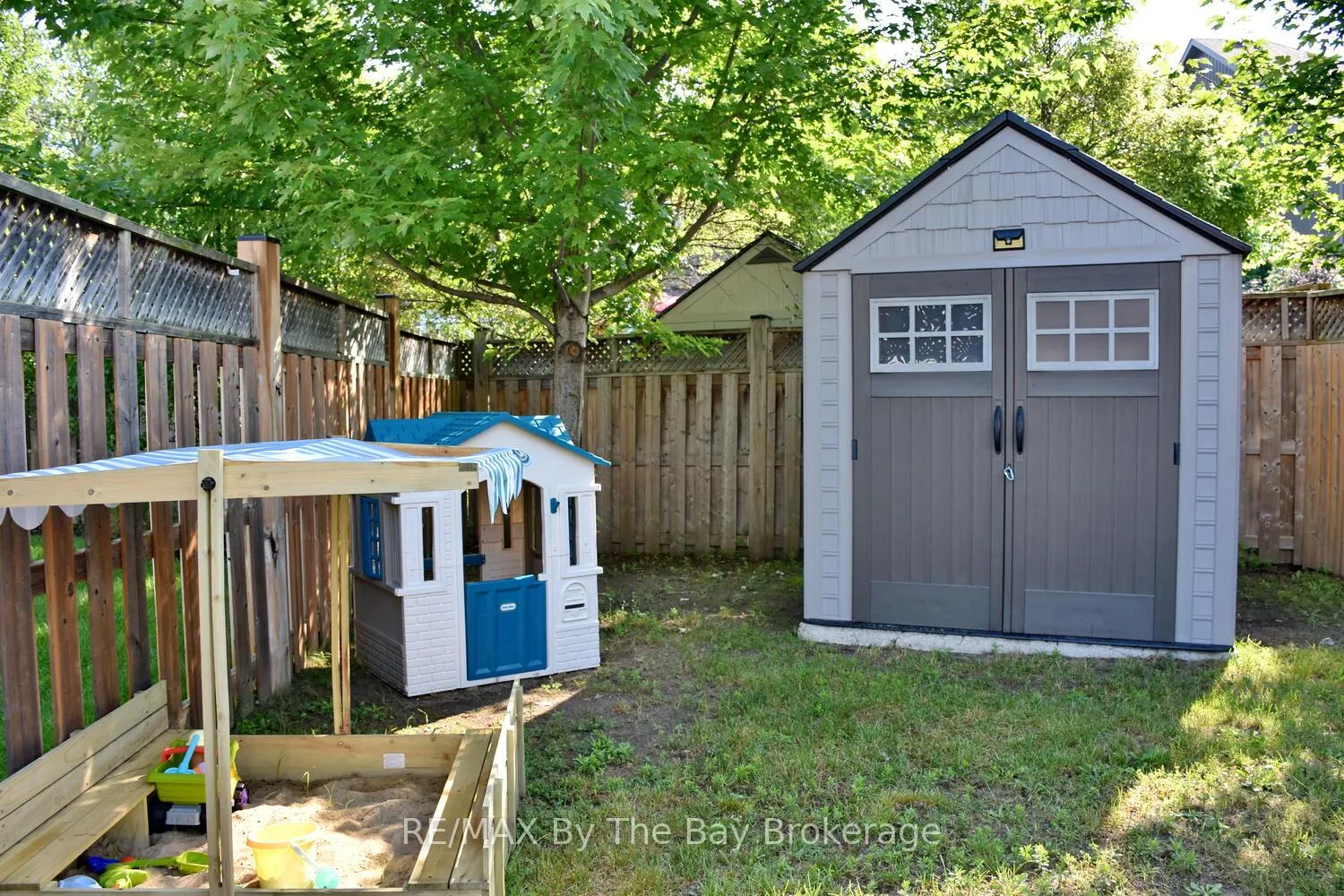 Photo 32 of 121 45th Street N, Wasaga Beach — HOMEH
