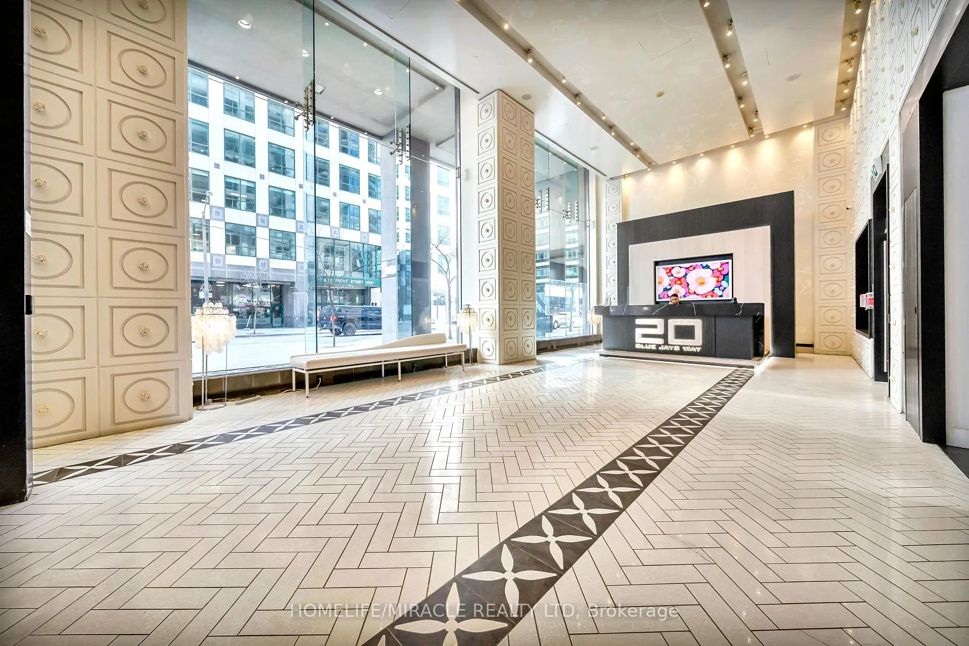 Photo 11 of Unit 1615, 20 Blue Jays Way, Toronto, Waterfront Communities — HOMEH