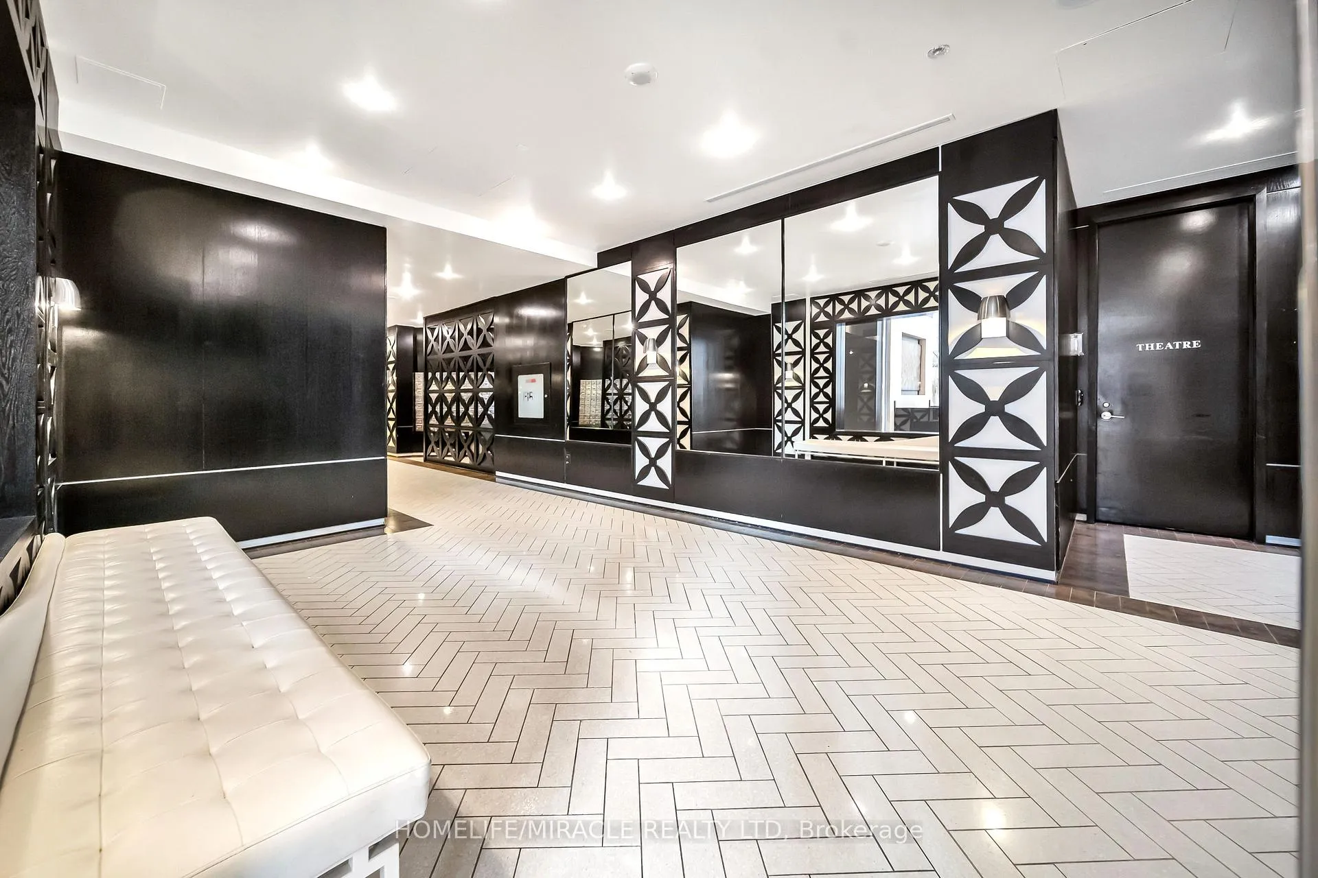 Photo 12 of Unit 1615, 20 Blue Jays Way, Toronto, Waterfront Communities — HOMEH