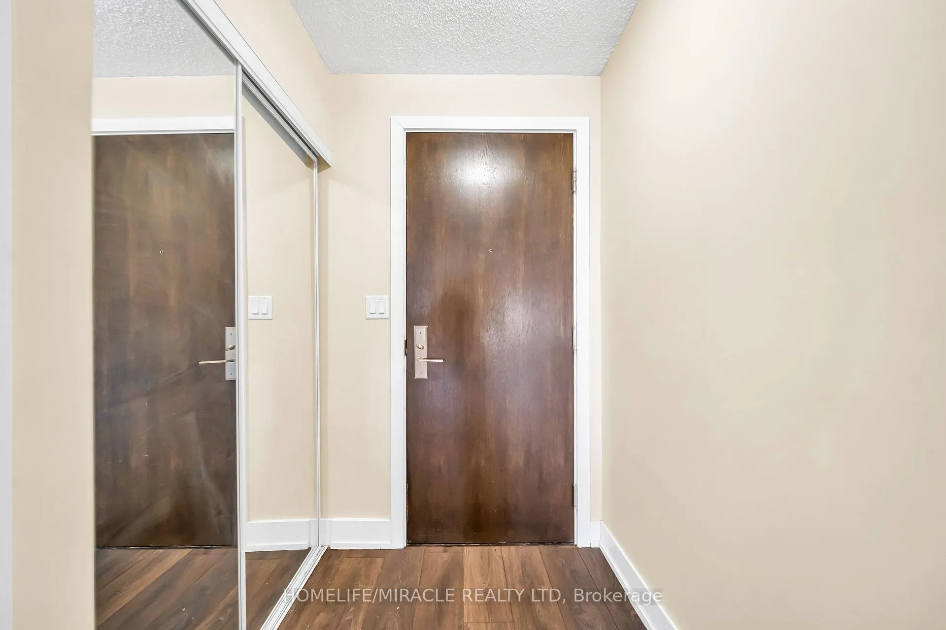 Photo 17 of Unit 1615, 20 Blue Jays Way, Toronto, Waterfront Communities — HOMEH