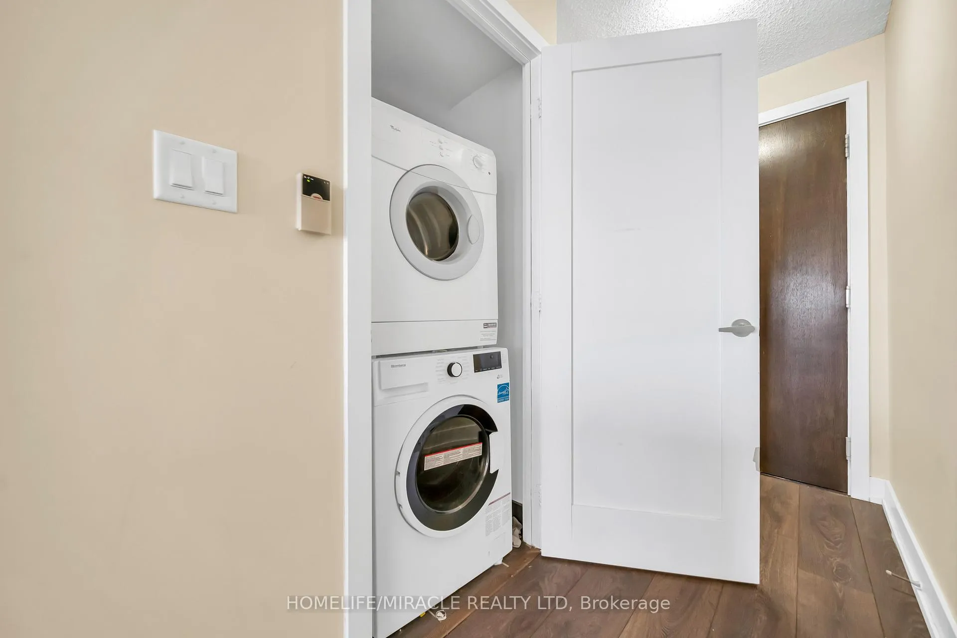 Photo 19 of Unit 1615, 20 Blue Jays Way, Toronto, Waterfront Communities — HOMEH