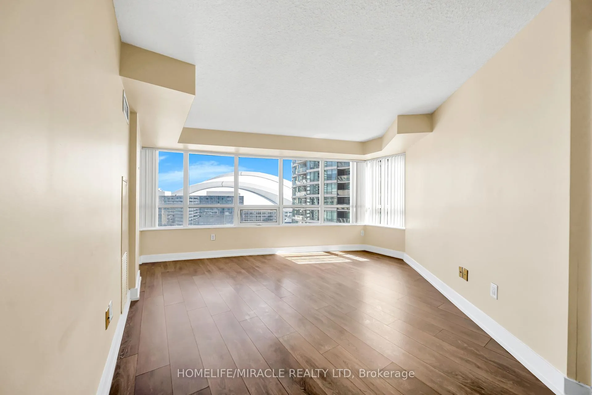 Photo 28 of Unit 1615, 20 Blue Jays Way, Toronto, Waterfront Communities — HOMEH