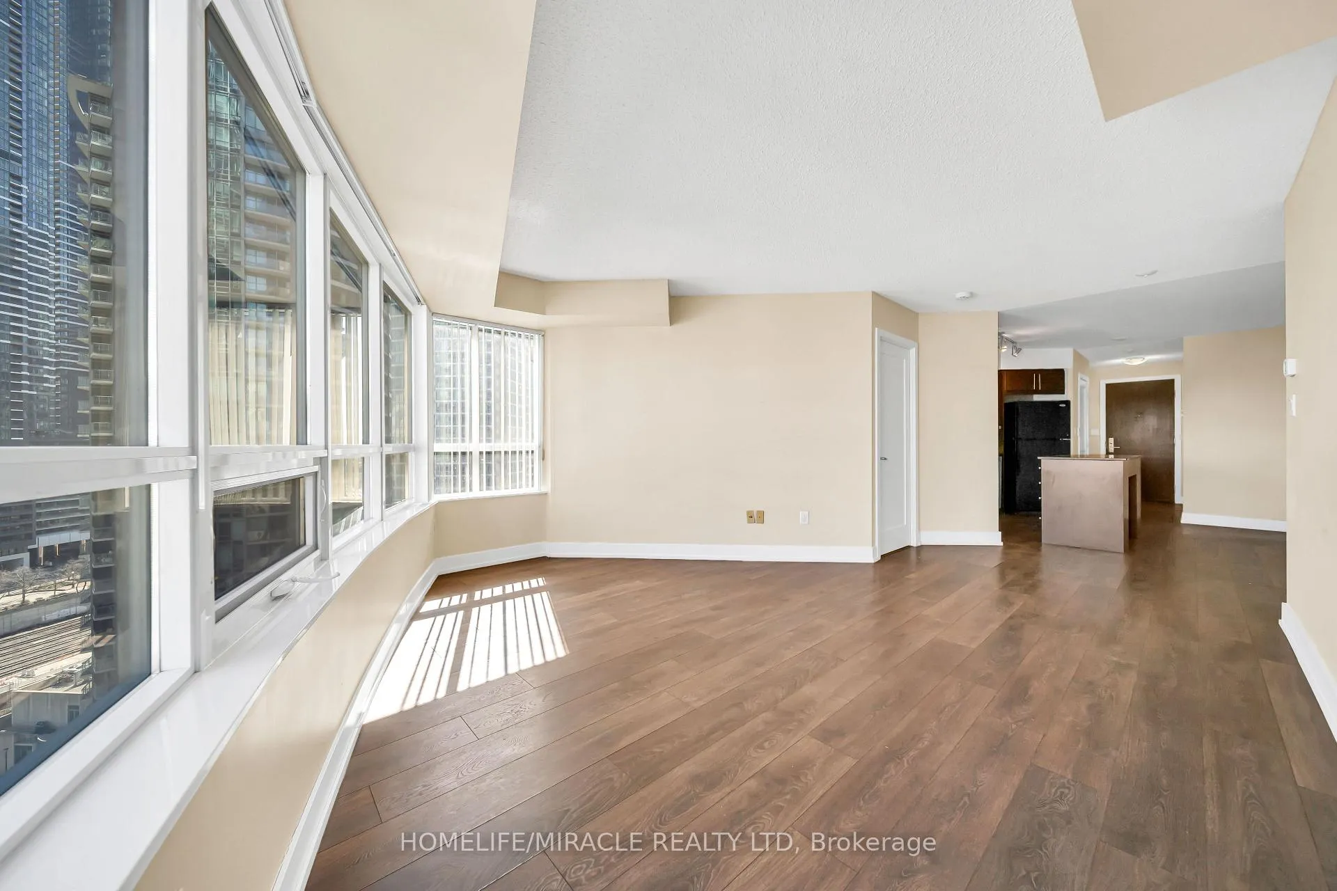 Photo 29 of Unit 1615, 20 Blue Jays Way, Toronto, Waterfront Communities — HOMEH