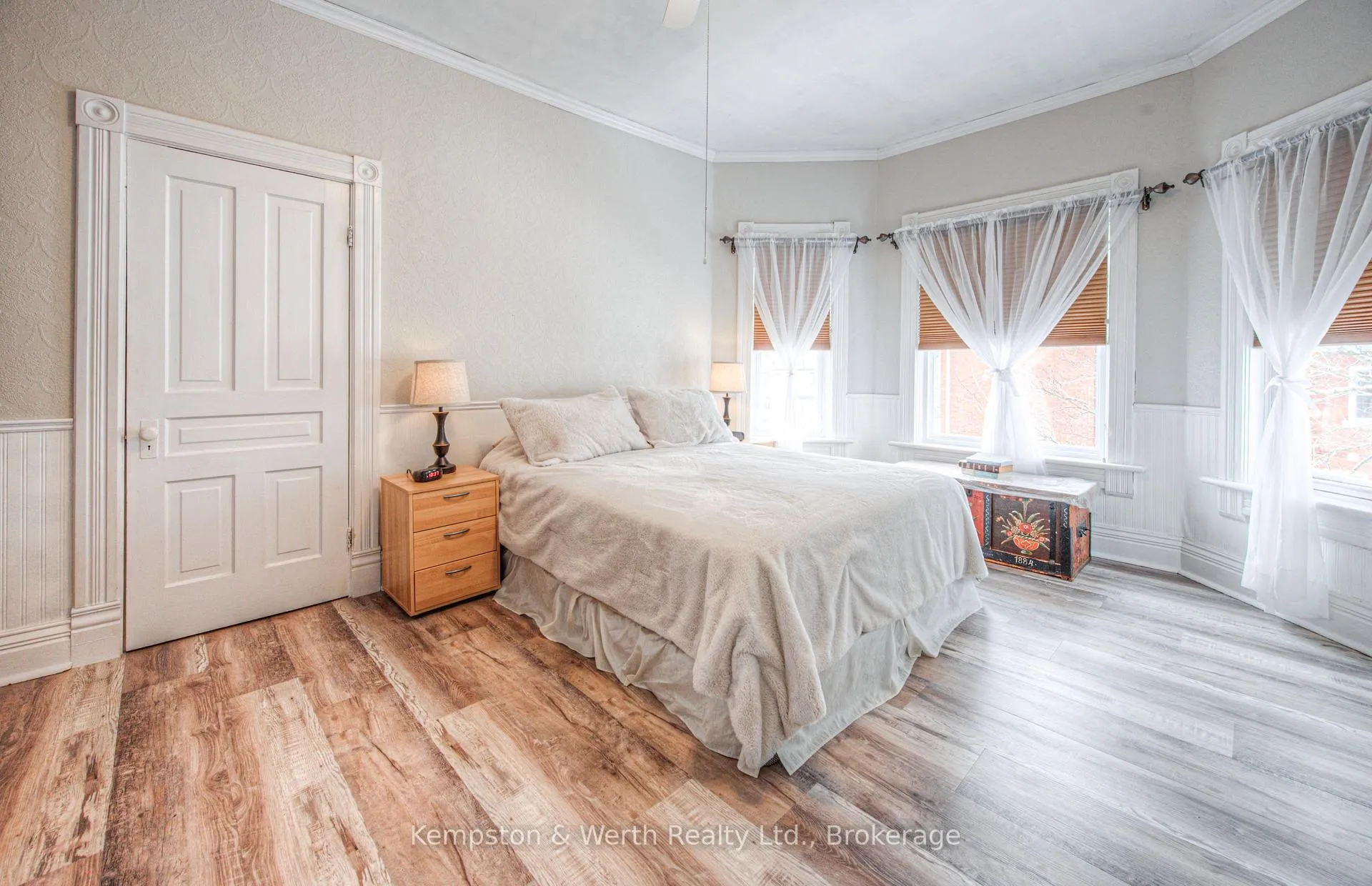 Photo 26 of 333 Barber Avenue N, North Perth, Listowel — HOMEH