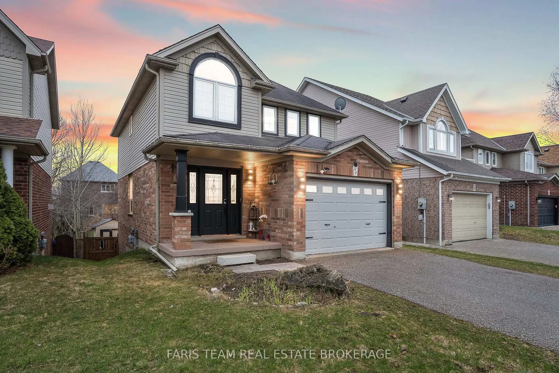 Photo 2 of 81 Wallace Street, New Tecumseth, Alliston — HOMEH