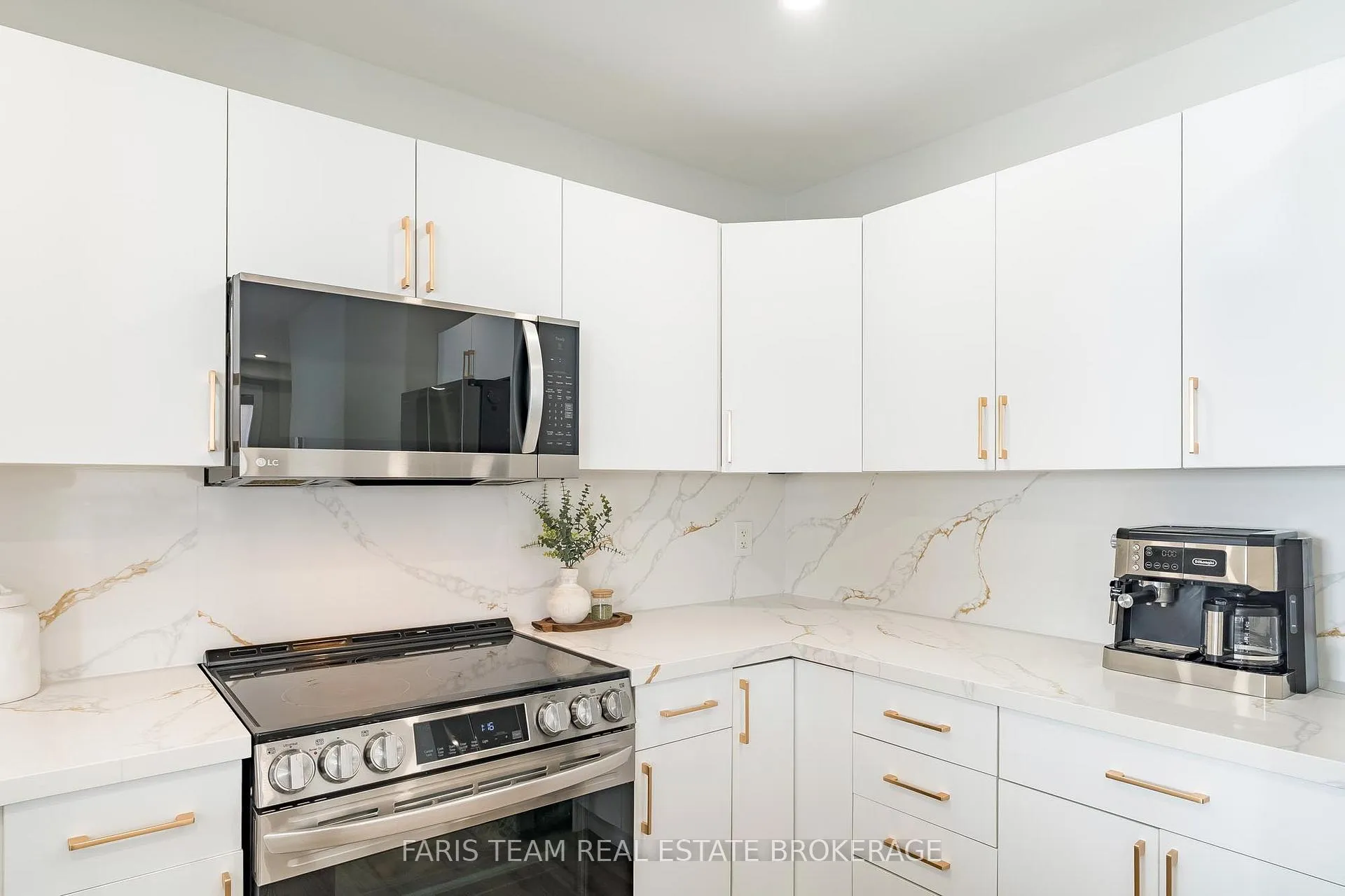 Photo 10 of 81 Wallace Street, New Tecumseth, Alliston — HOMEH