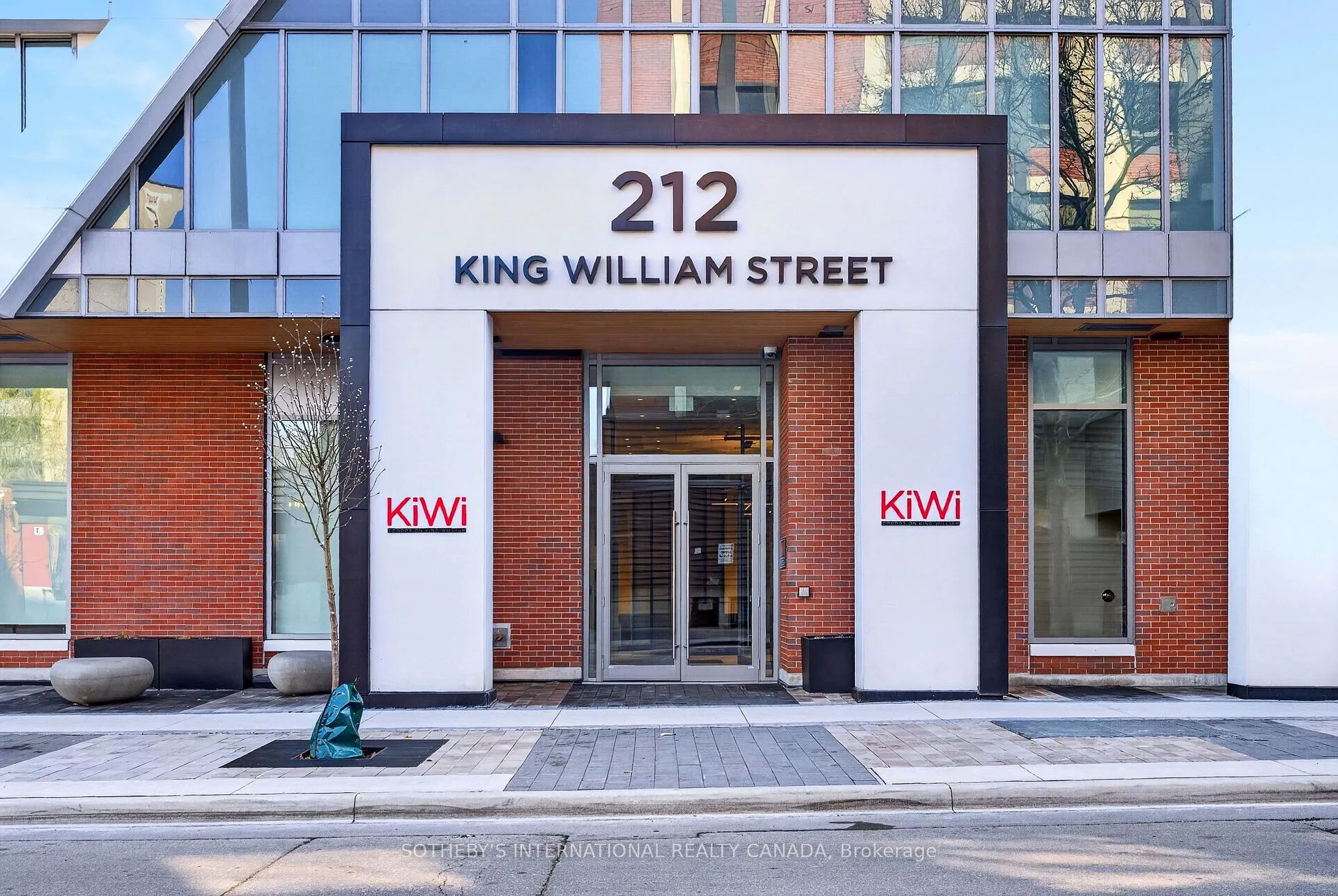 Photo 2 of Unit 313, 212 King William Street E, Hamilton, Beasley — HOMEH