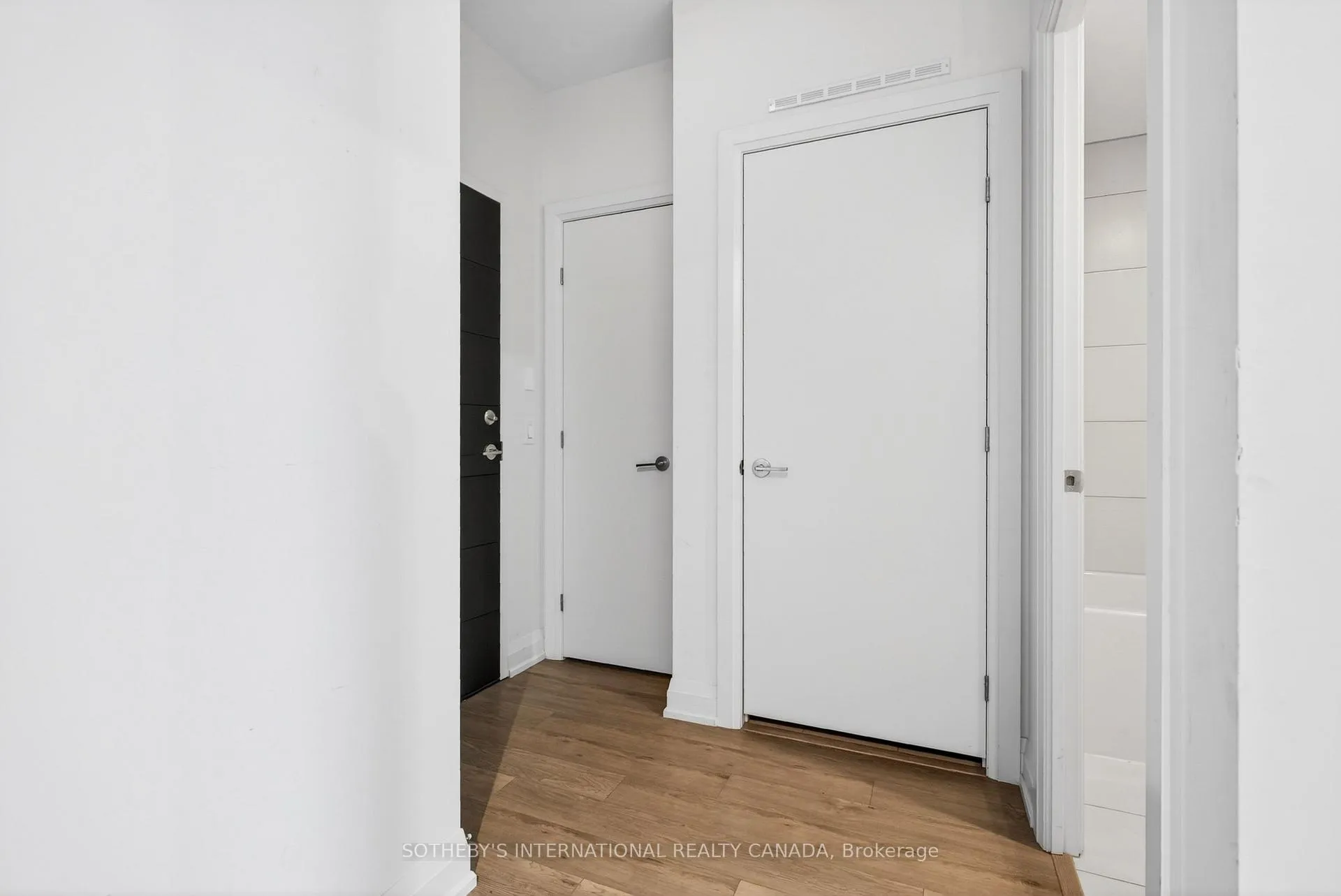 Photo 5 of Unit 313, 212 King William Street E, Hamilton, Beasley — HOMEH