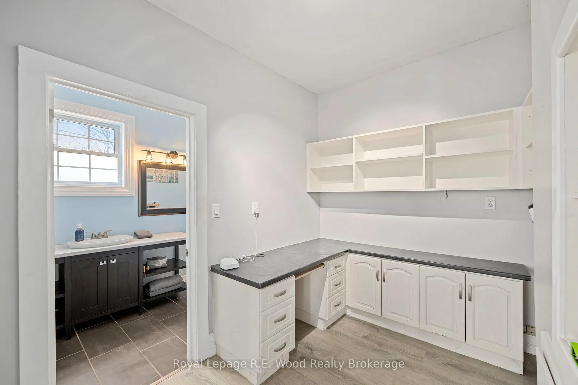Photo 12 of 23 Spruce Street W, Aylmer — HOMEH