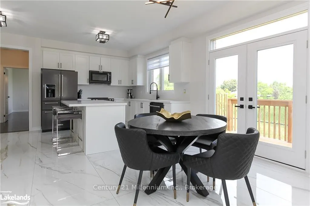 Photo 7 of 51 Tracey Lane, Collingwood — HOMEH