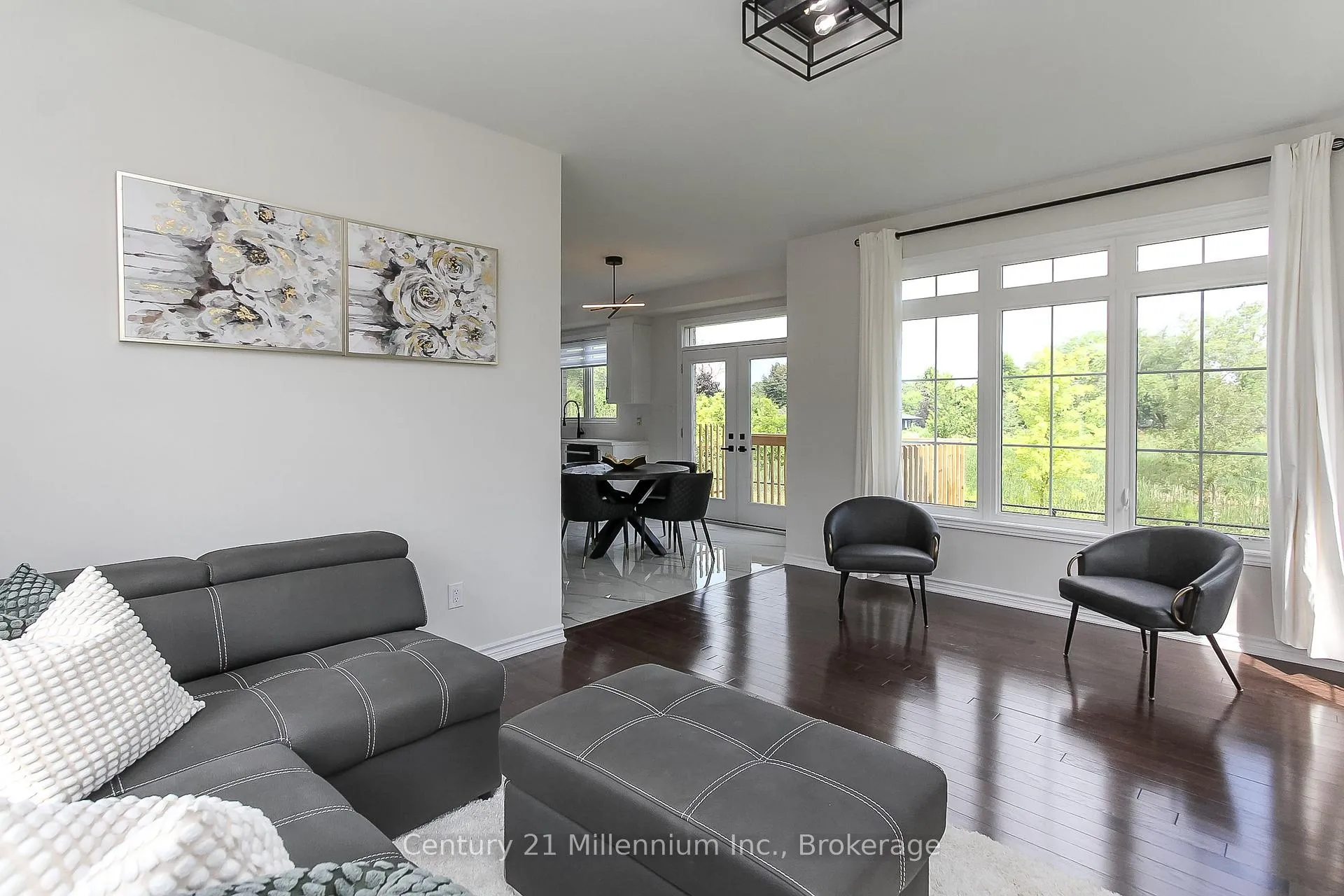 Photo 12 of 51 Tracey Lane, Collingwood — HOMEH