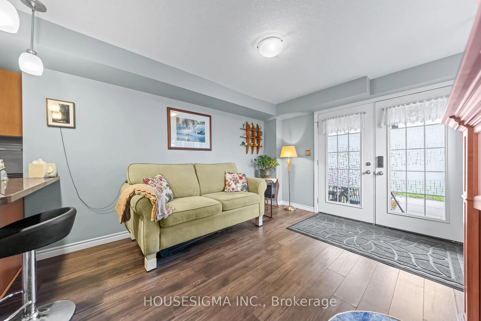 Photo 5 of Unit 124, 35 Mountford Drive, Guelph, Grange Road — HOMEH
