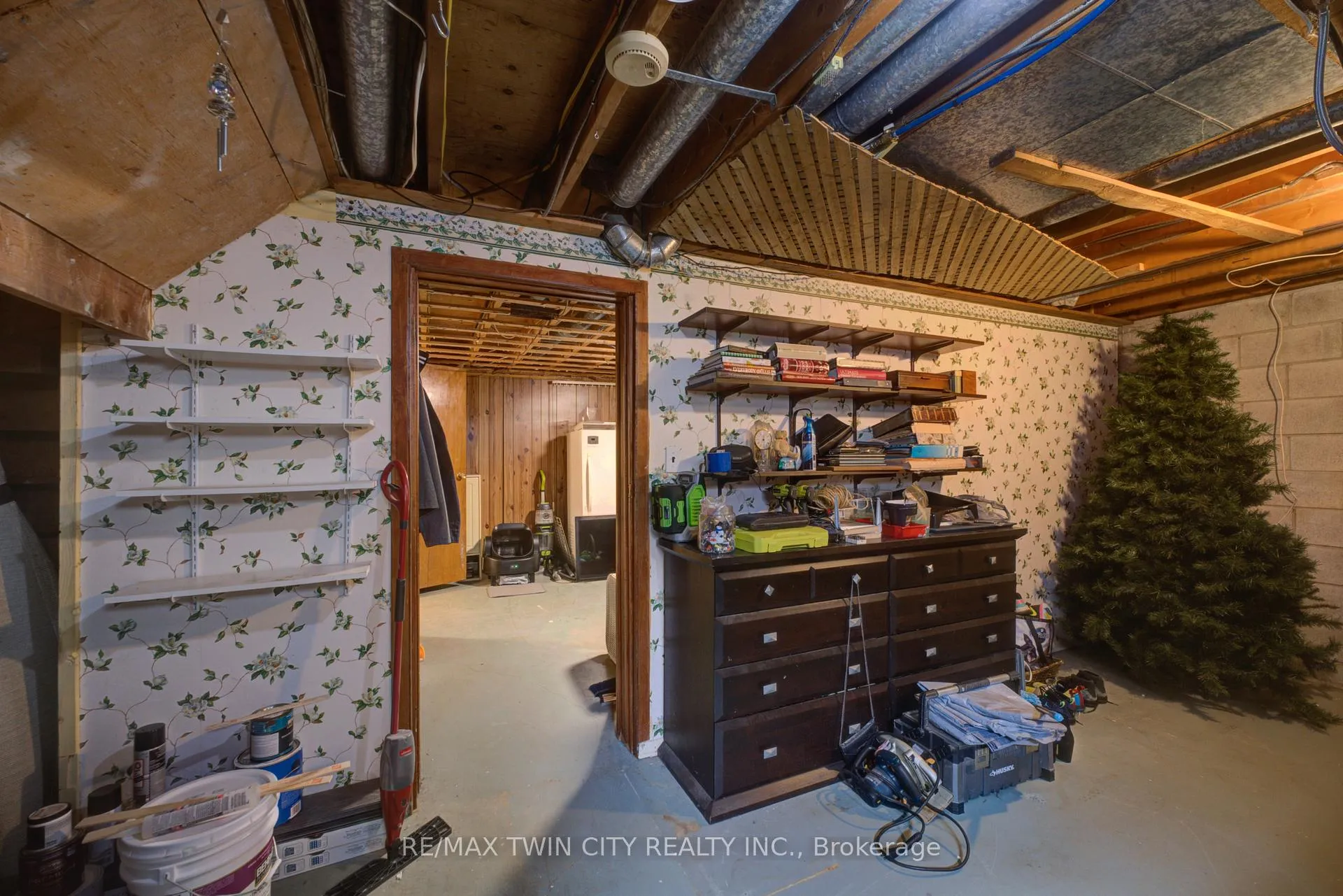 Photo 25 of Unit B, 32 Morley Avenue, Brantford — HOMEH