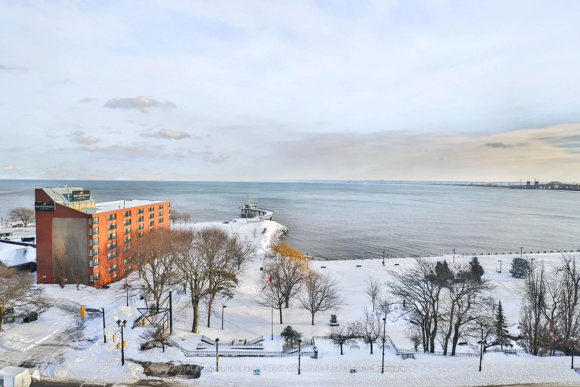 Photo 12 of Unit 904, 1477 Lakeshore Road, Burlington, Brant — HOMEH