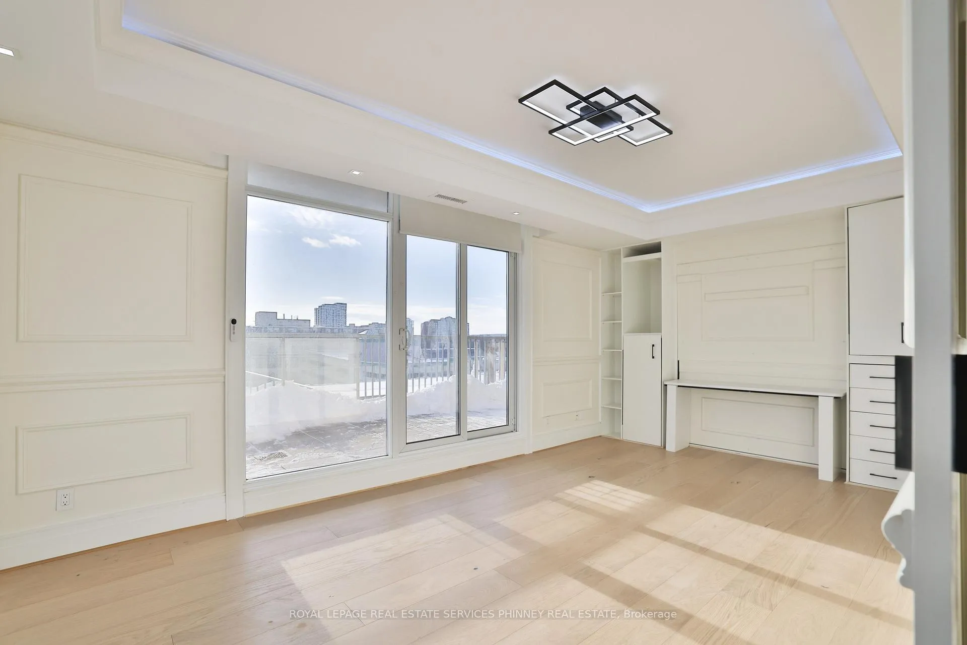 Photo 18 of Unit 904, 1477 Lakeshore Road, Burlington, Brant — HOMEH