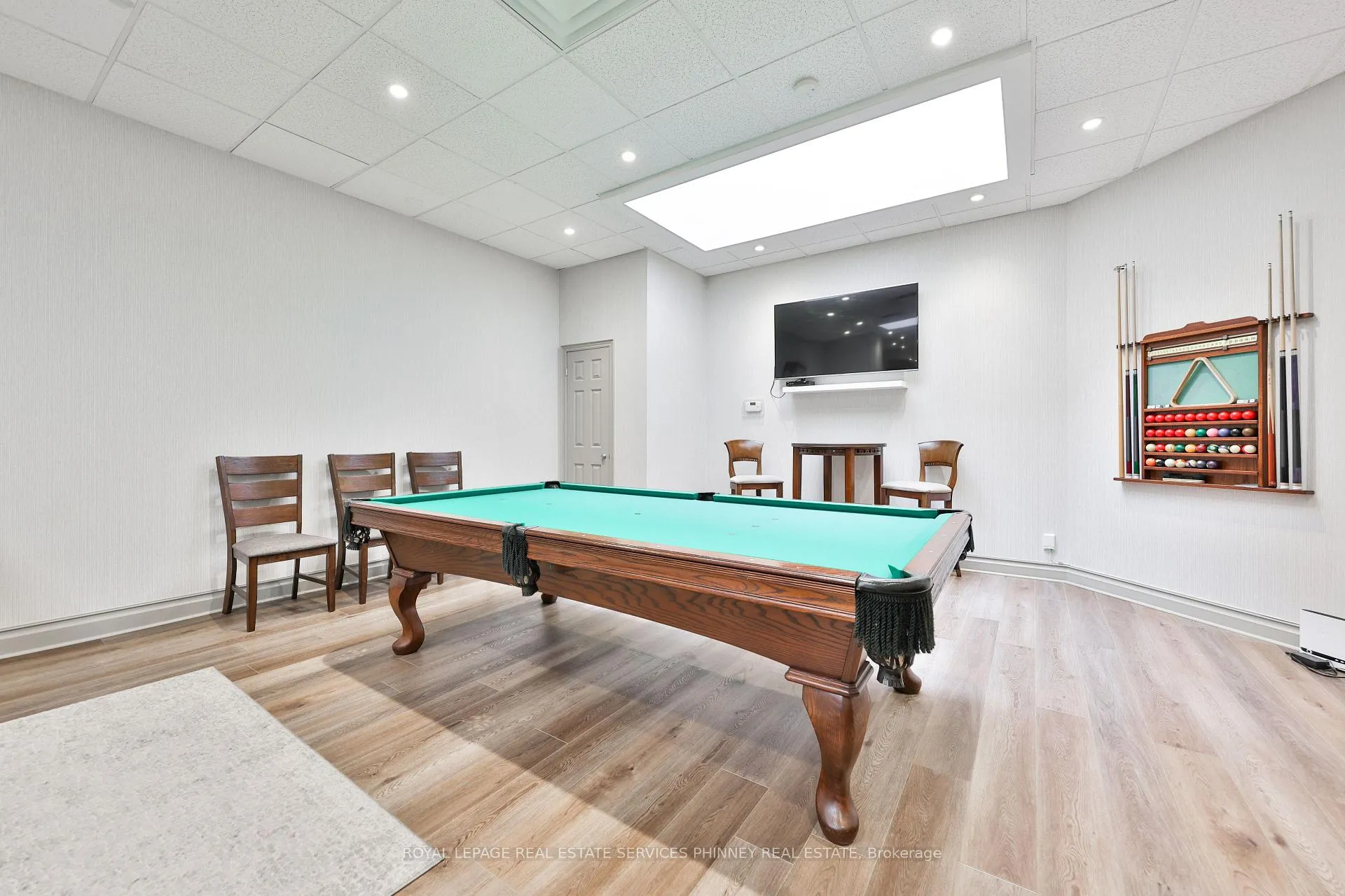 Photo 33 of Unit 904, 1477 Lakeshore Road, Burlington, Brant — HOMEH