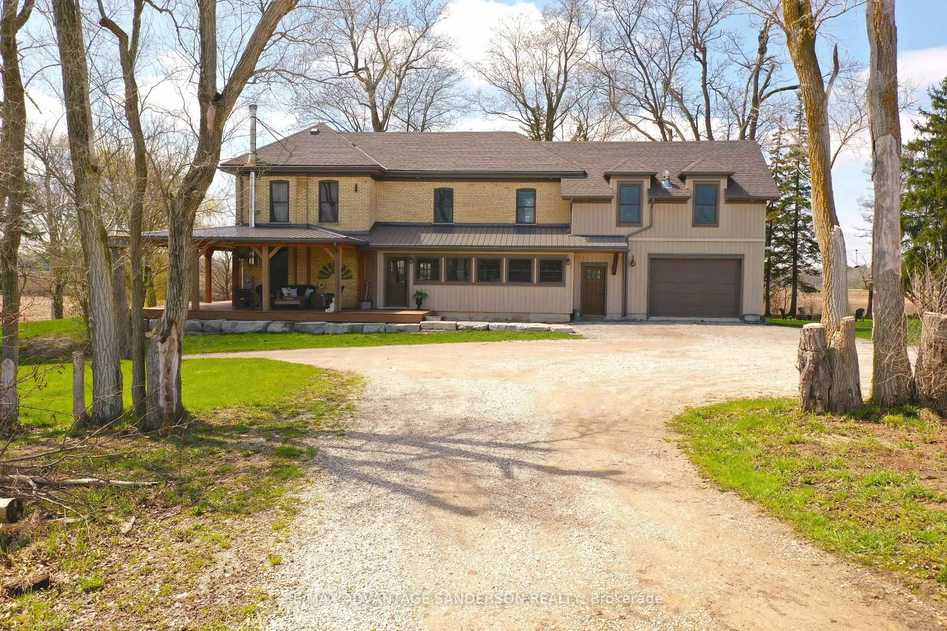 Photo 2 of 12486 Medway Road, Middlesex Centre, Rural Middlesex Centre — HOMEH