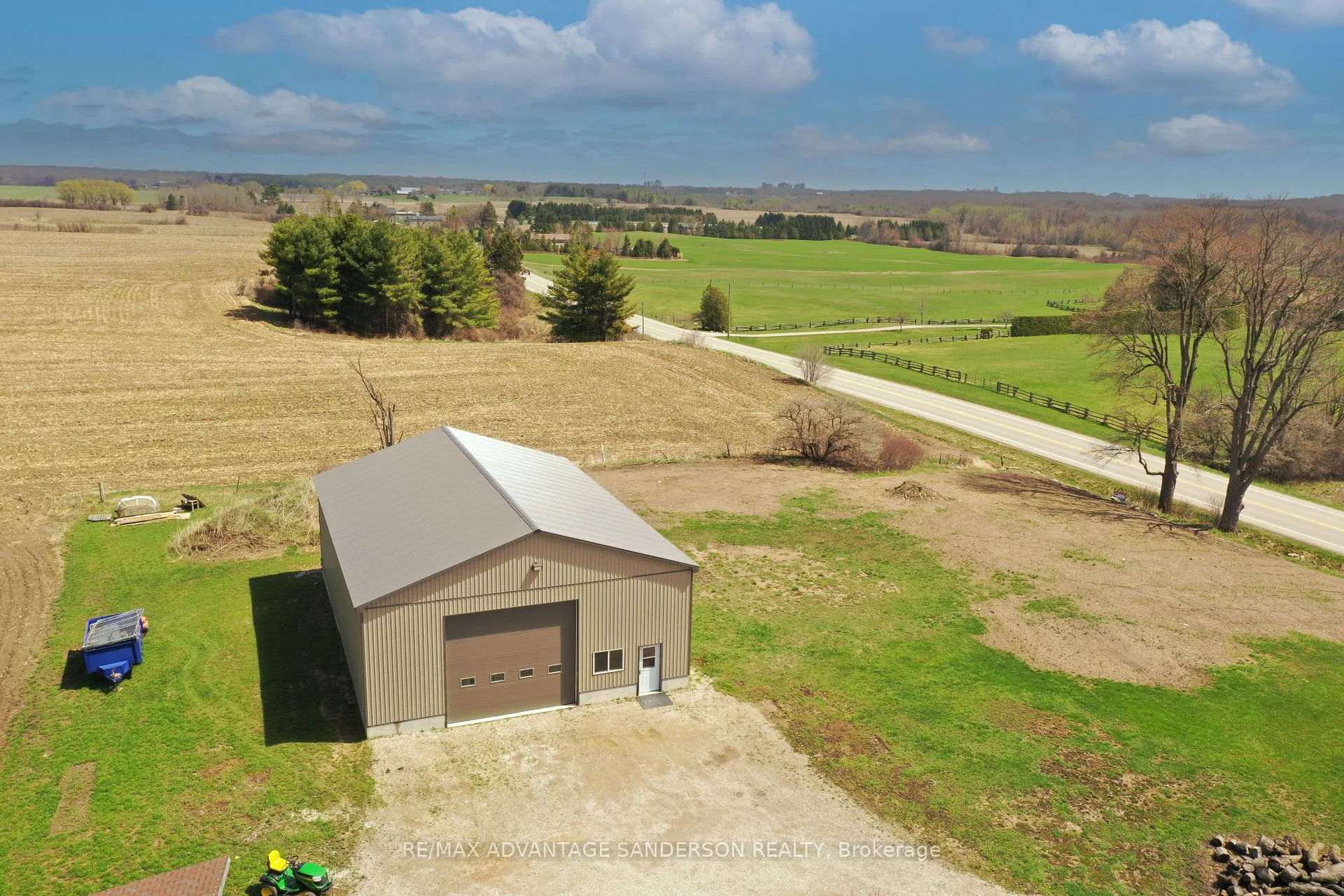Photo 14 of 12486 Medway Road, Middlesex Centre, Rural Middlesex Centre — HOMEH