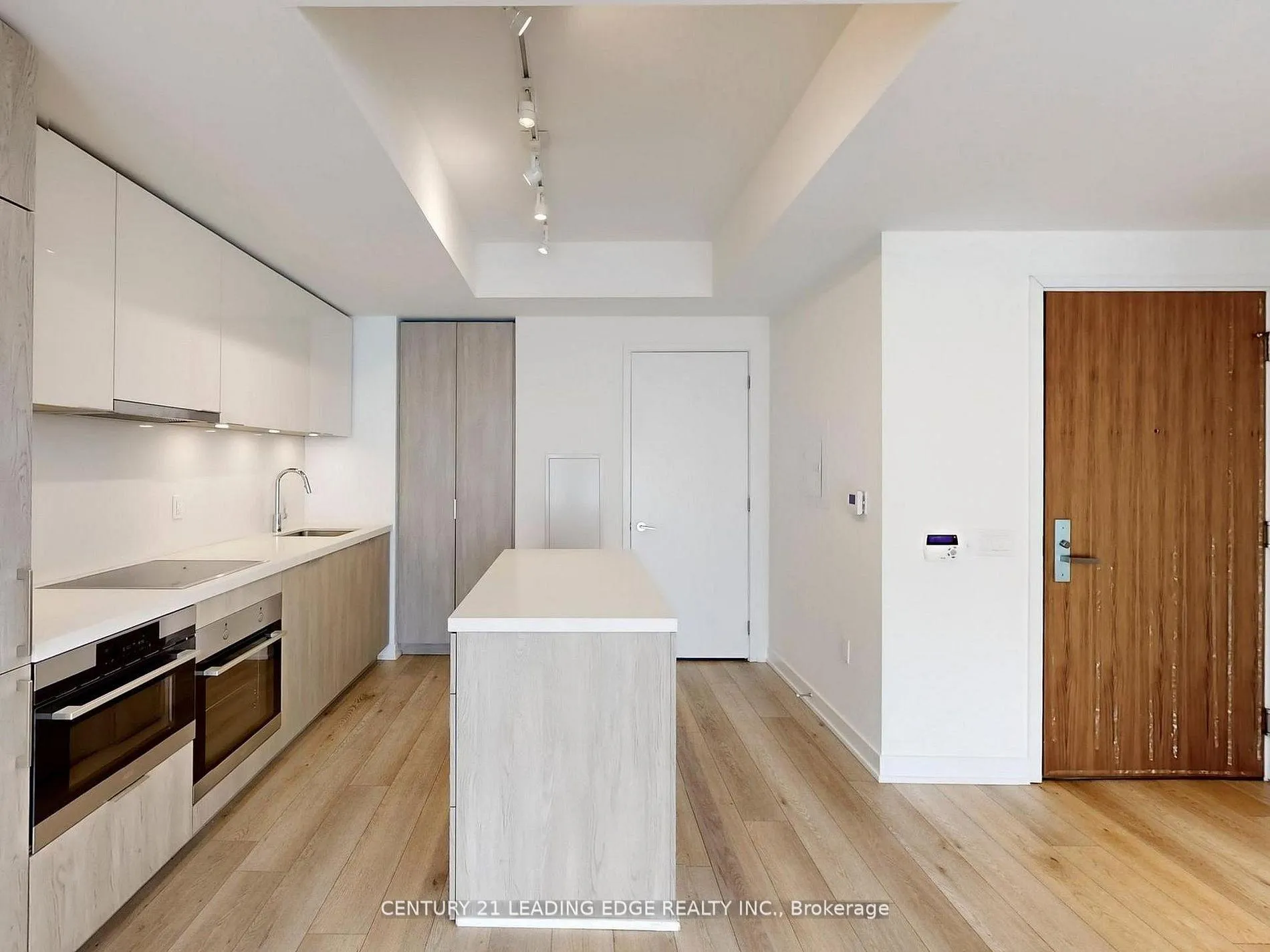 Photo 10 of Unit 1002, 15 Queens Quay E, Toronto, Waterfront Communities — HOMEH