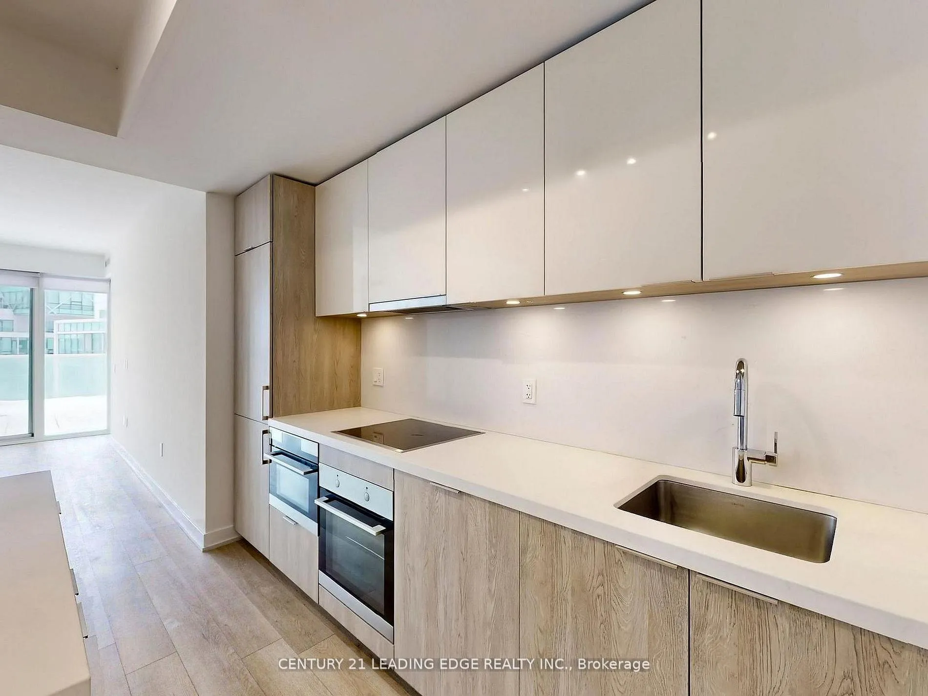 Photo 13 of Unit 1002, 15 Queens Quay E, Toronto, Waterfront Communities — HOMEH