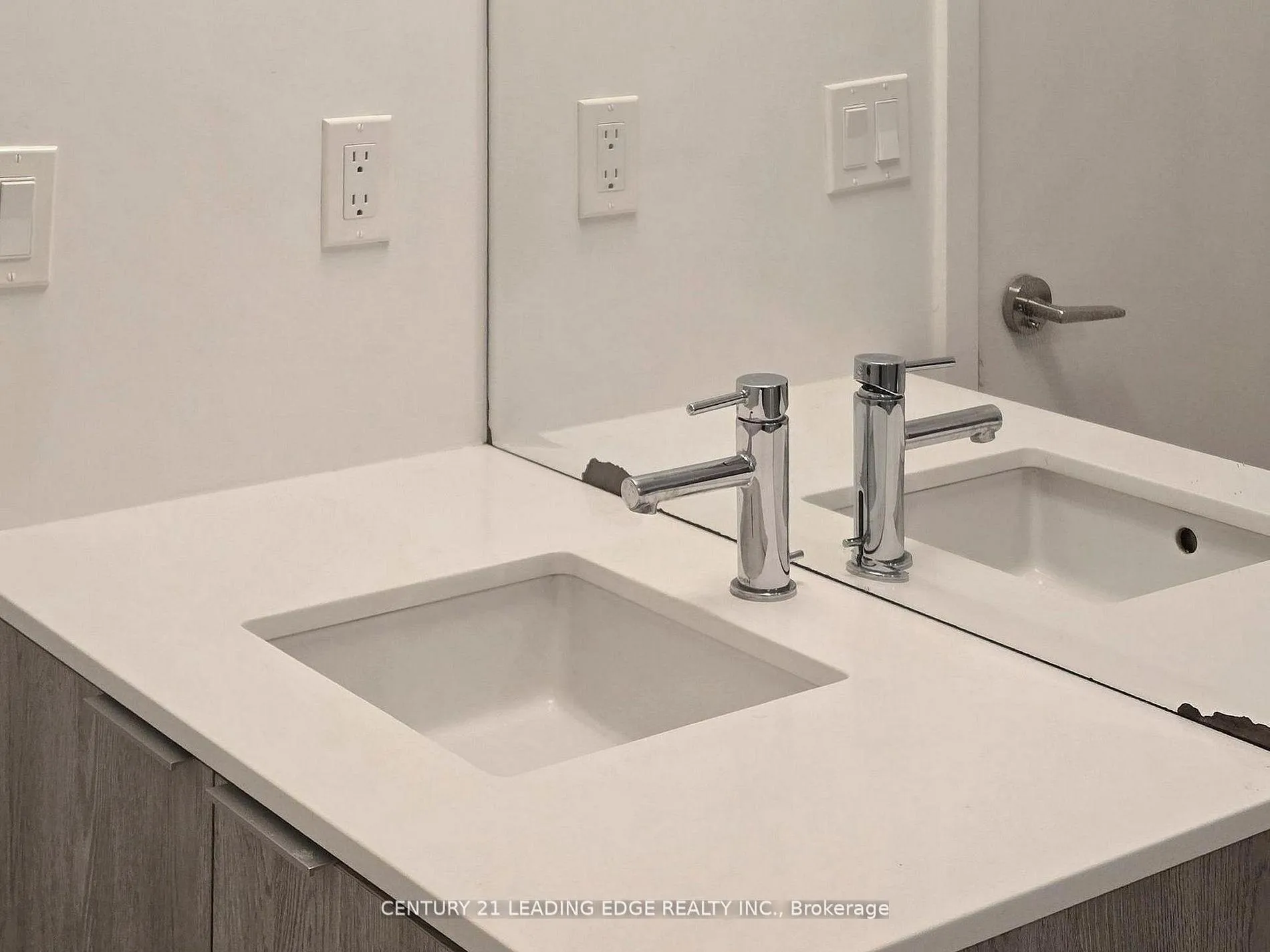 Photo 21 of Unit 1002, 15 Queens Quay E, Toronto, Waterfront Communities — HOMEH