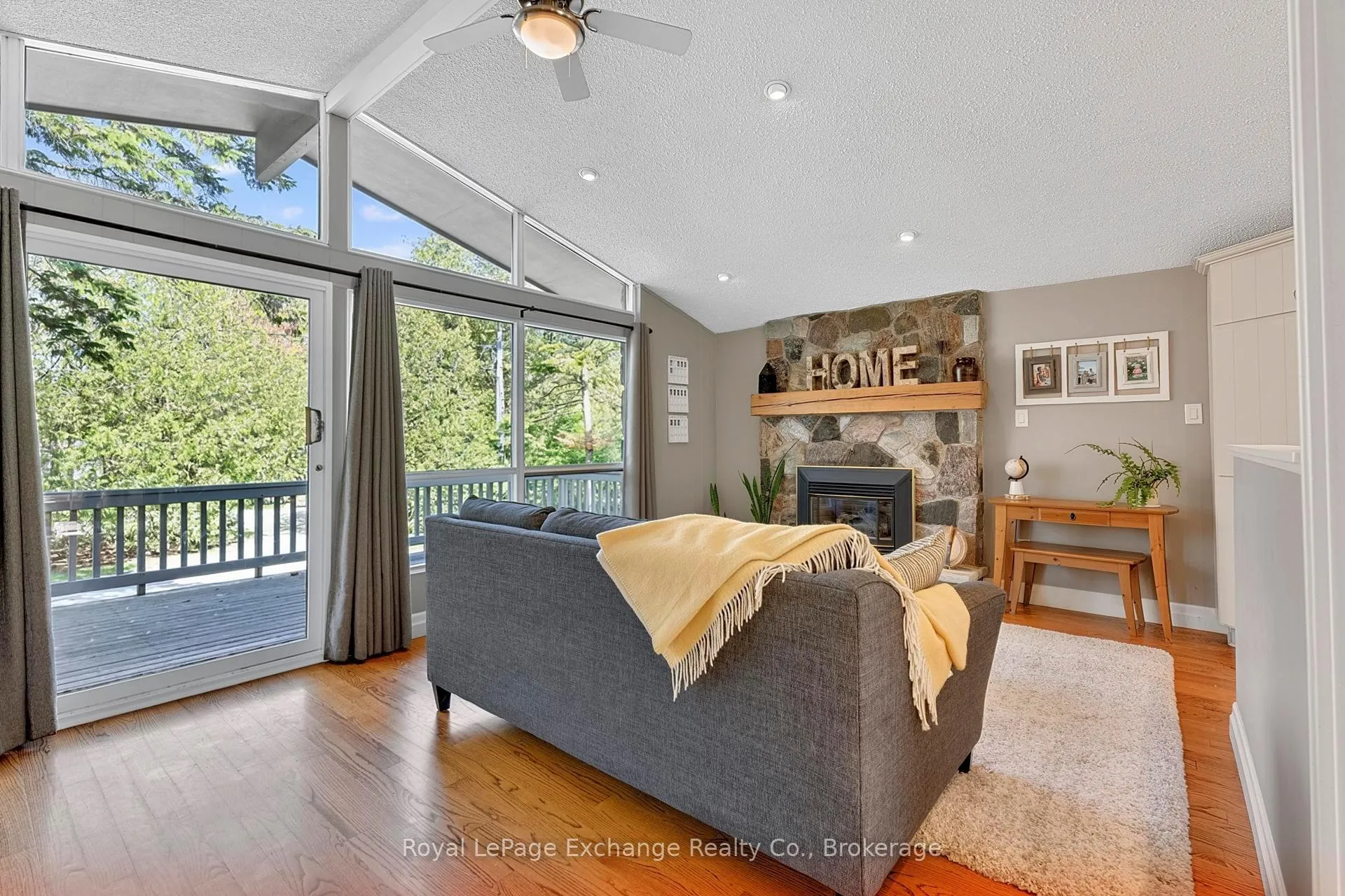 Photo 23 of 906 Victoria Road, Huron-Kinloss — HOMEH
