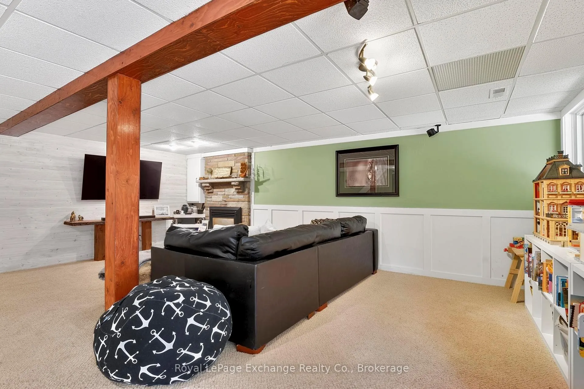 Photo 36 of 906 Victoria Road, Huron-Kinloss — HOMEH