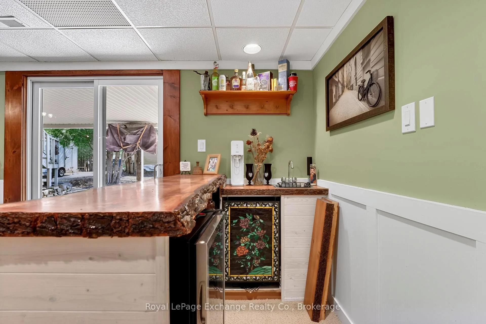 Photo 38 of 906 Victoria Road, Huron-Kinloss — HOMEH