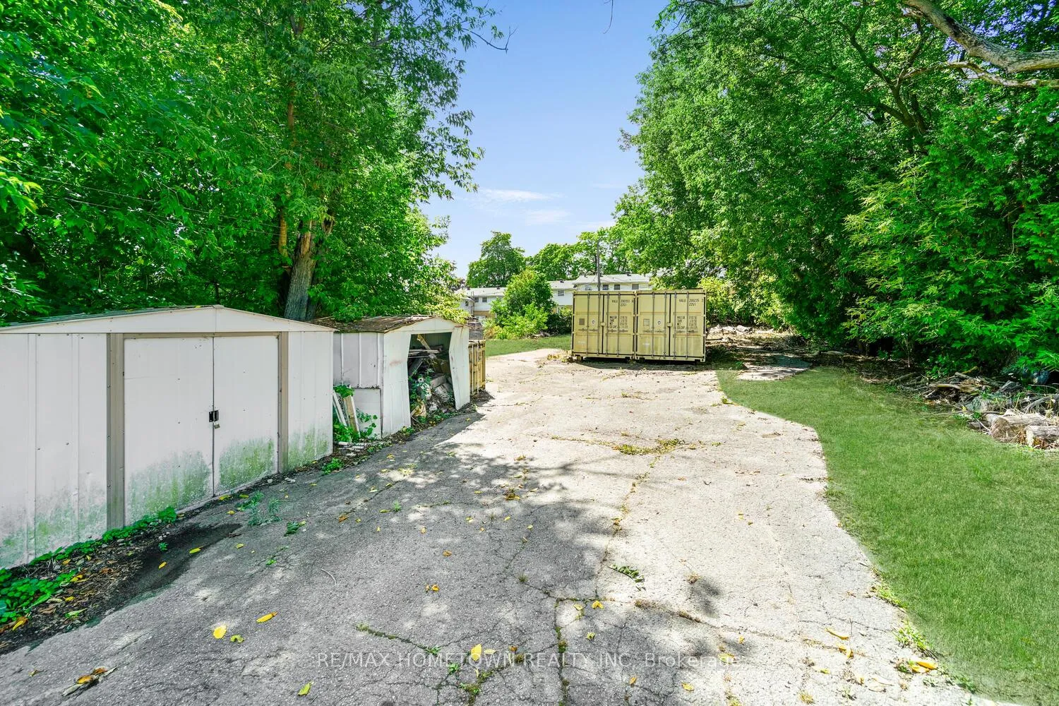 Photo 8 of 44 Stewart Boulevard, Brockville — HOMEH