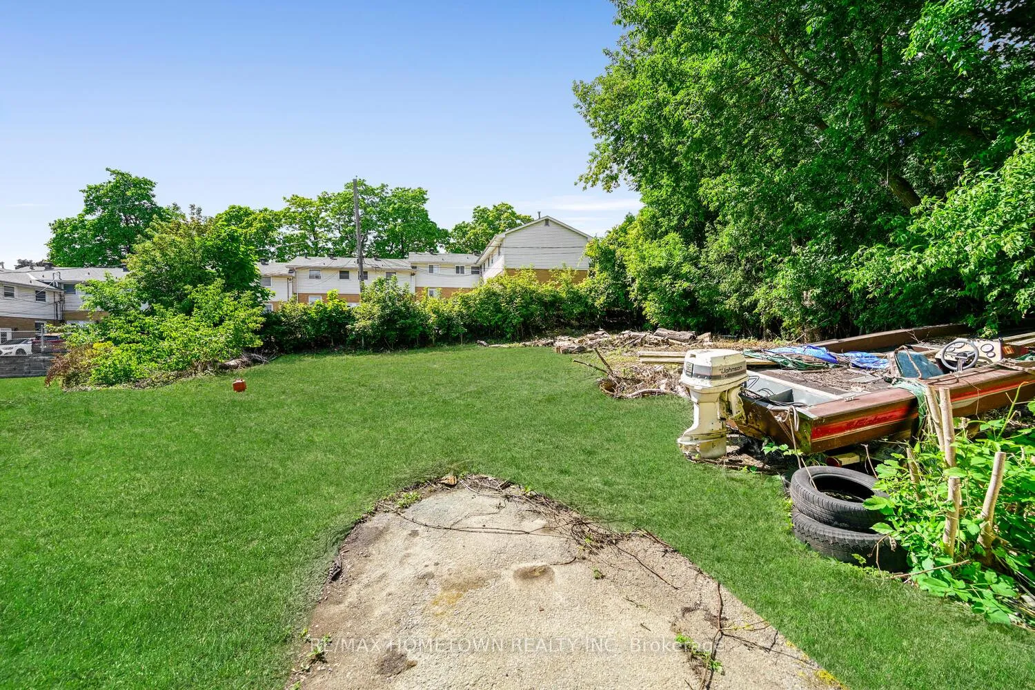 Photo 17 of 44 Stewart Boulevard, Brockville — HOMEH